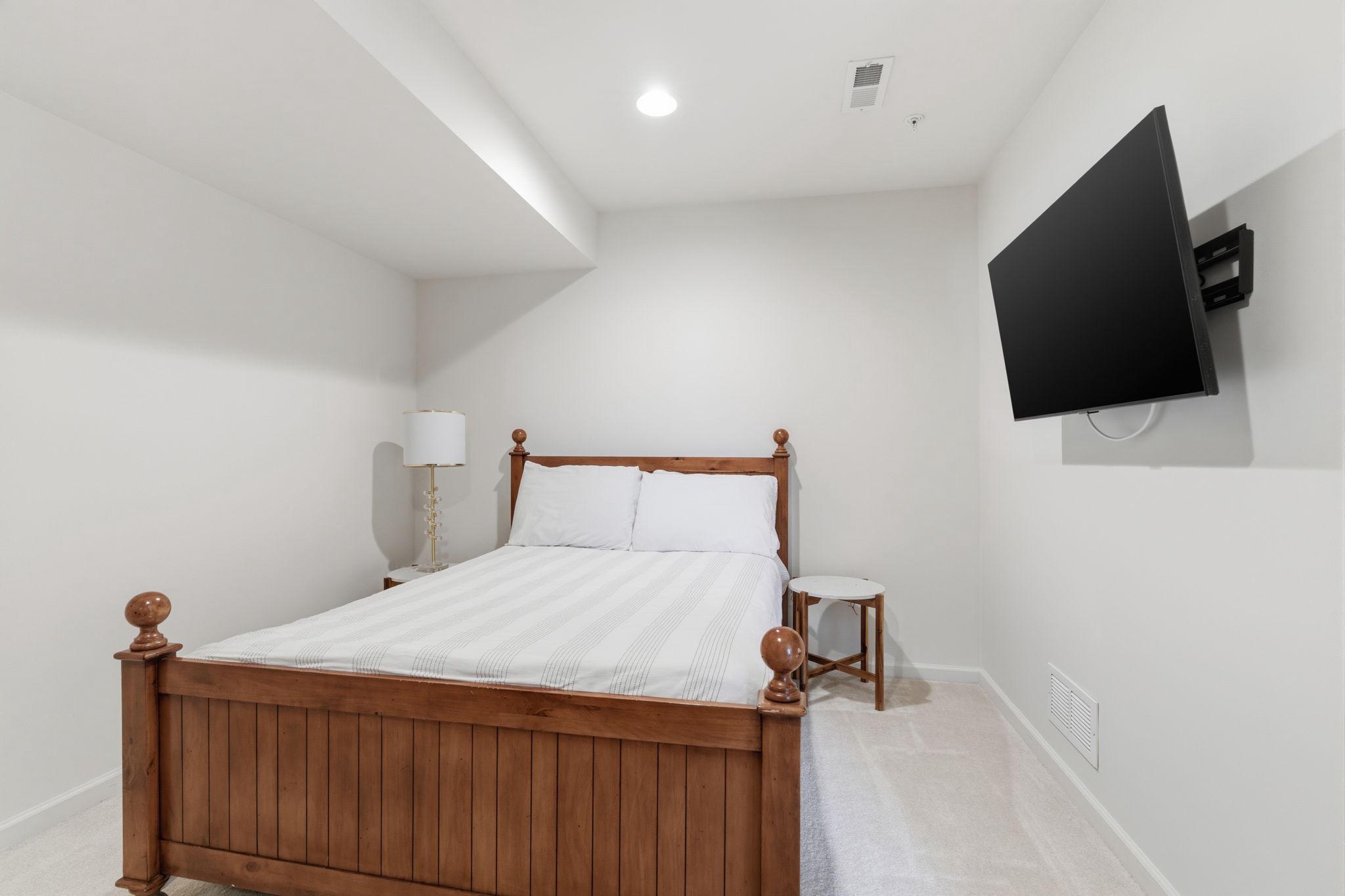 HIGH GROVE - Residential