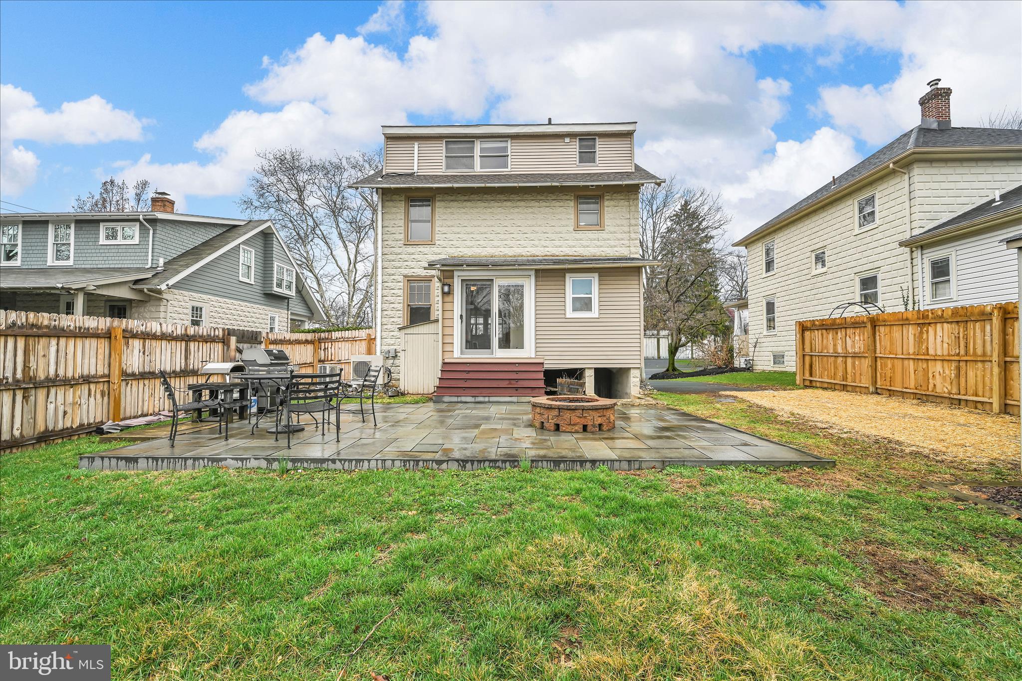 DOYLESTOWN BORO - Residential