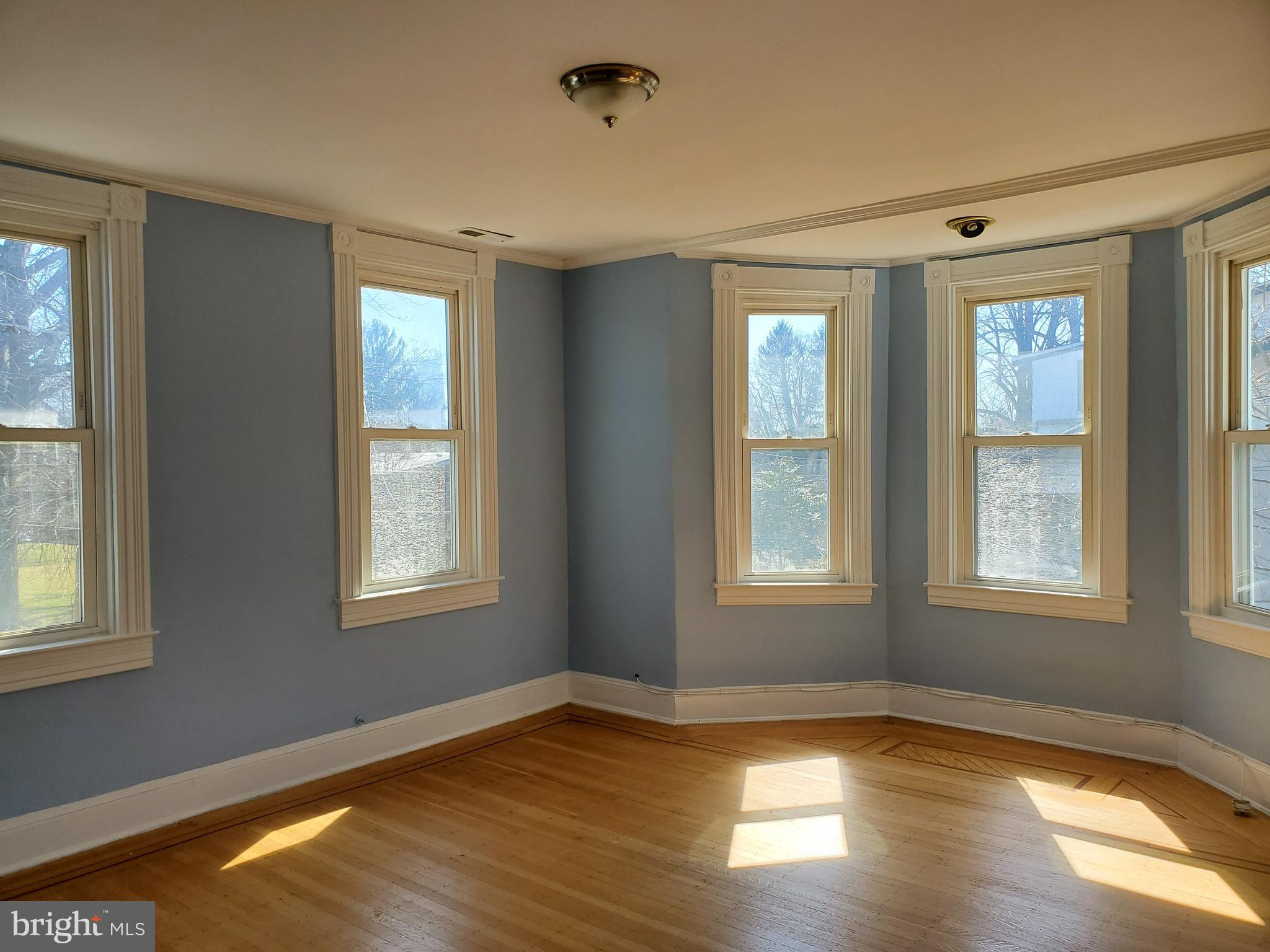 CATONSVILLE - Residential