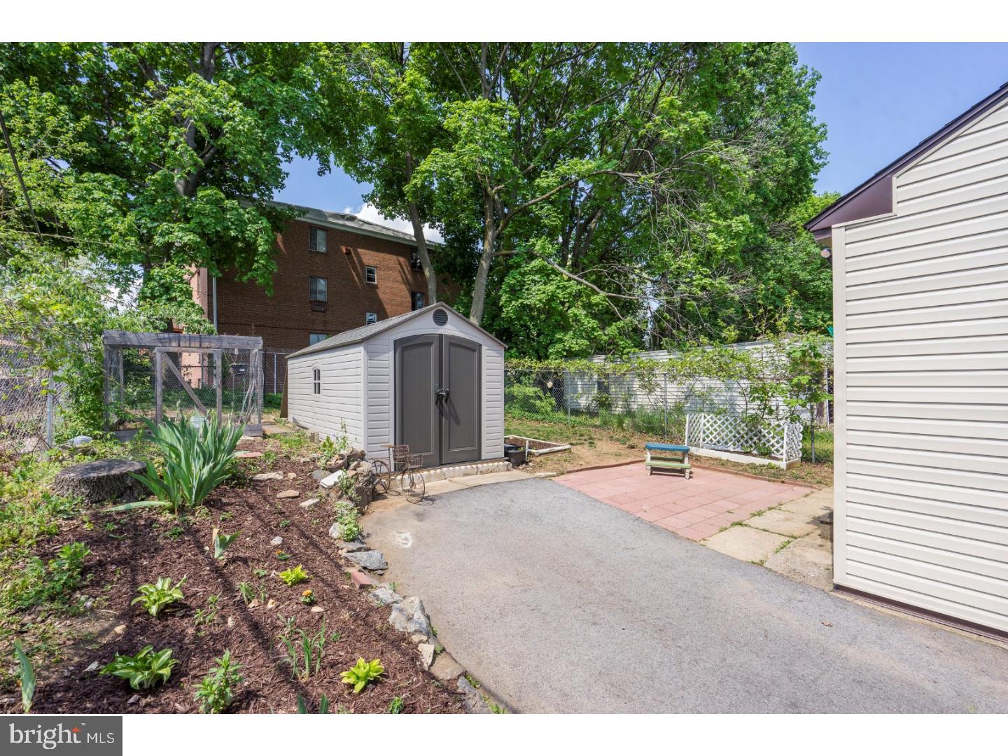 GARRETTFORD - Residential