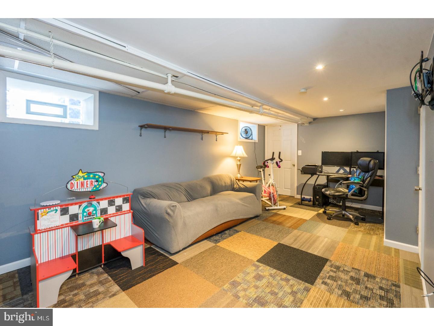 GARRETTFORD - Residential