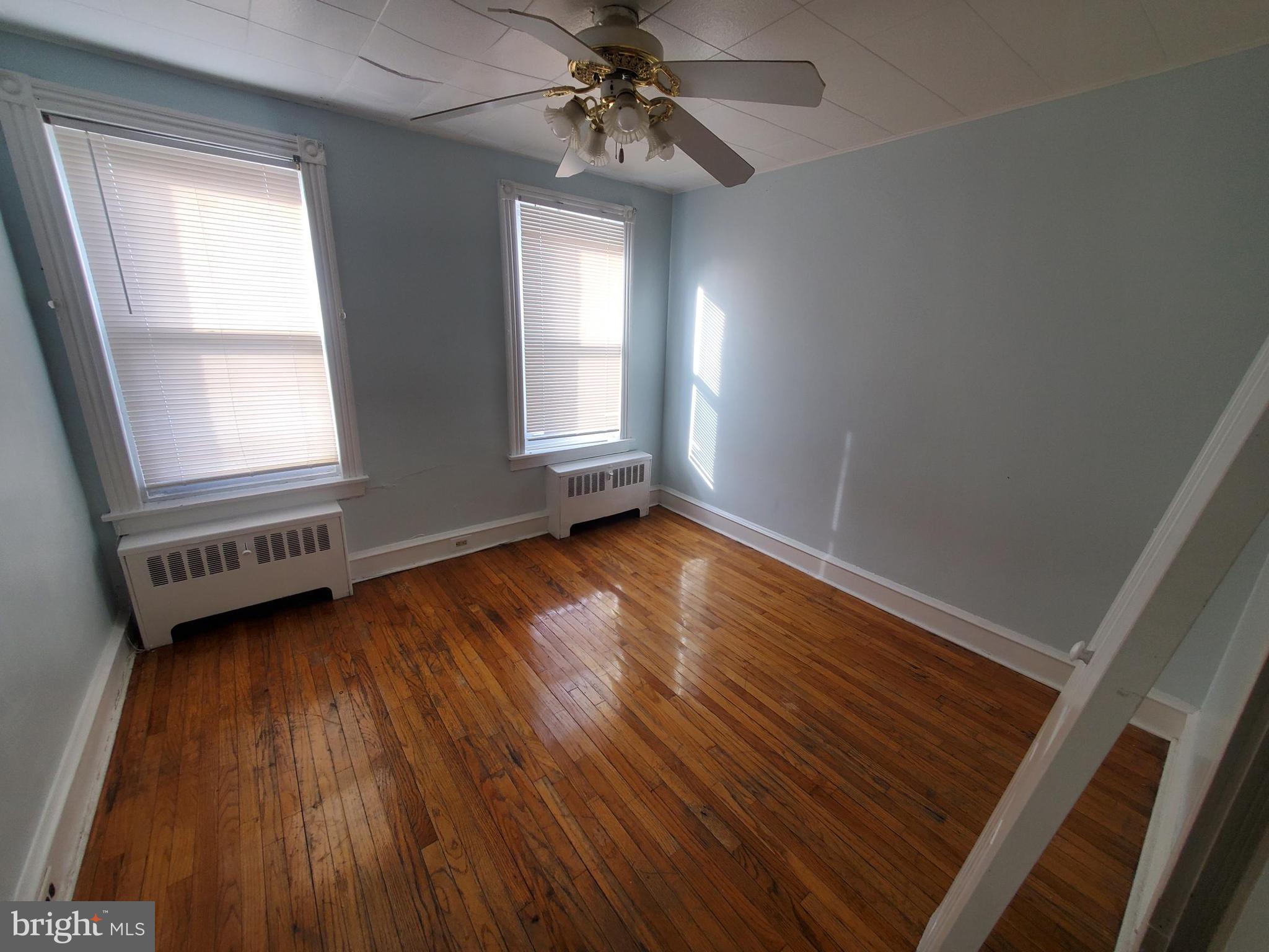 SOUTHERN READING - Residential Lease