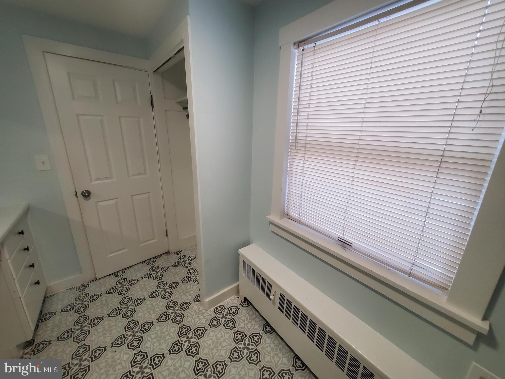 SOUTHERN READING - Residential Lease