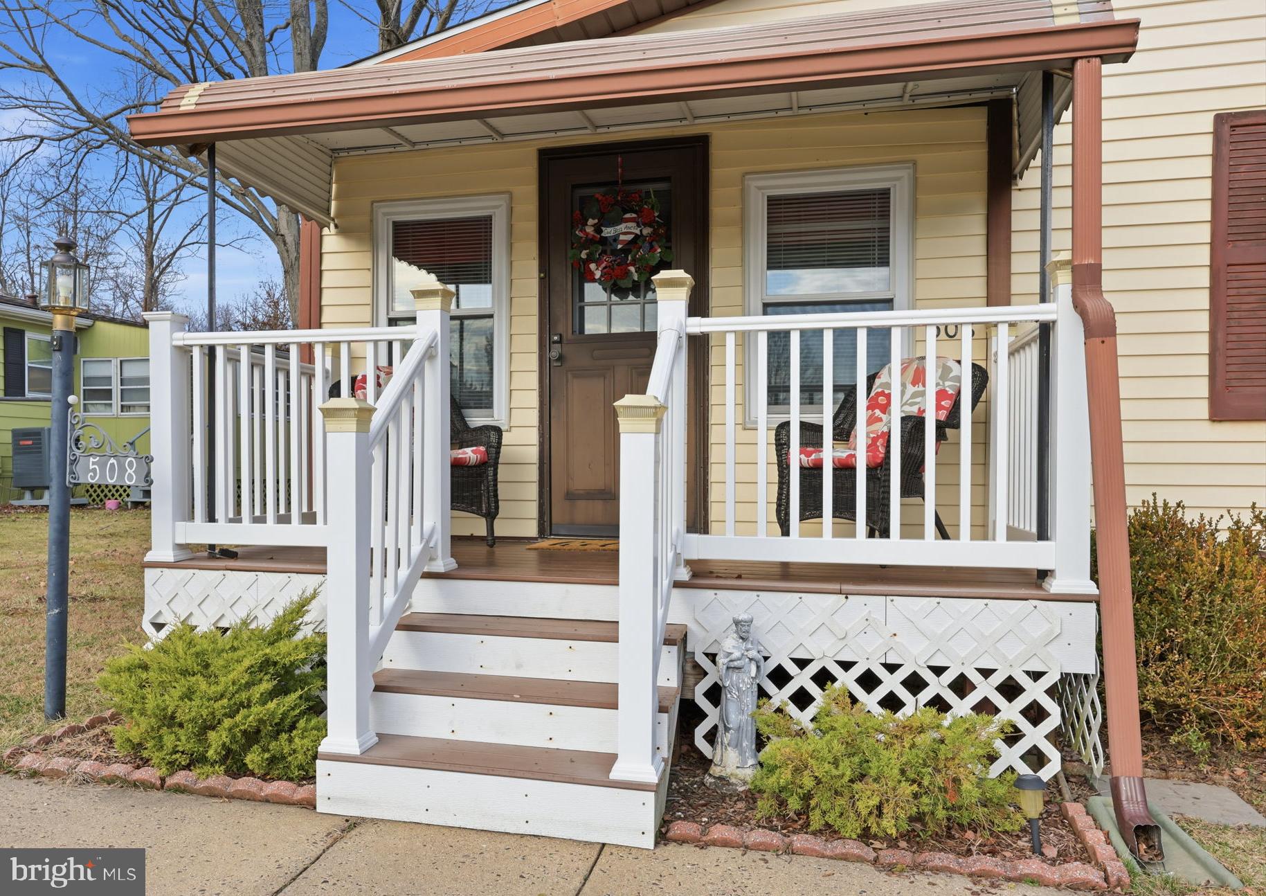 NESHAMINY FALLS - Residential