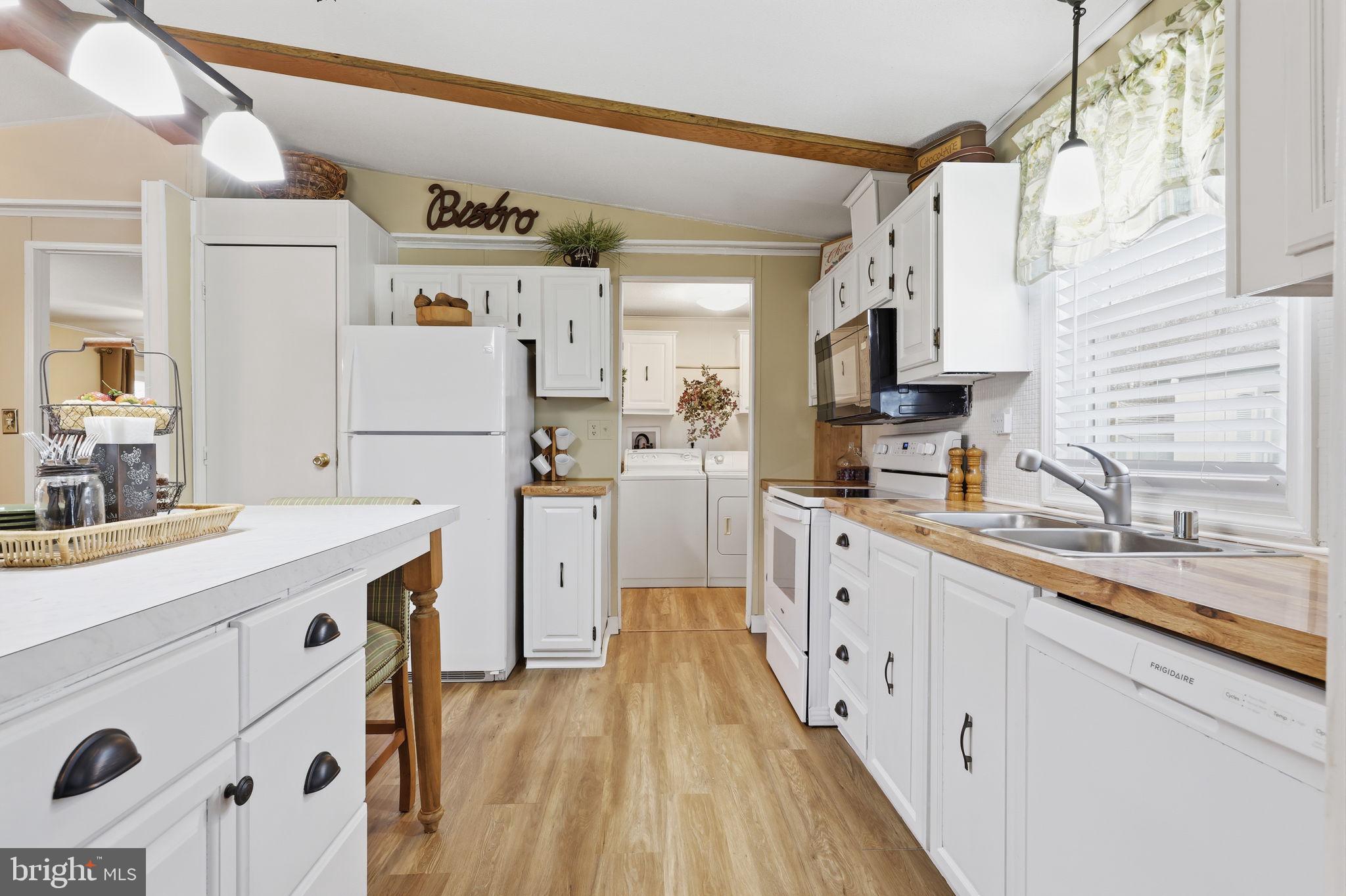 NESHAMINY FALLS - Residential