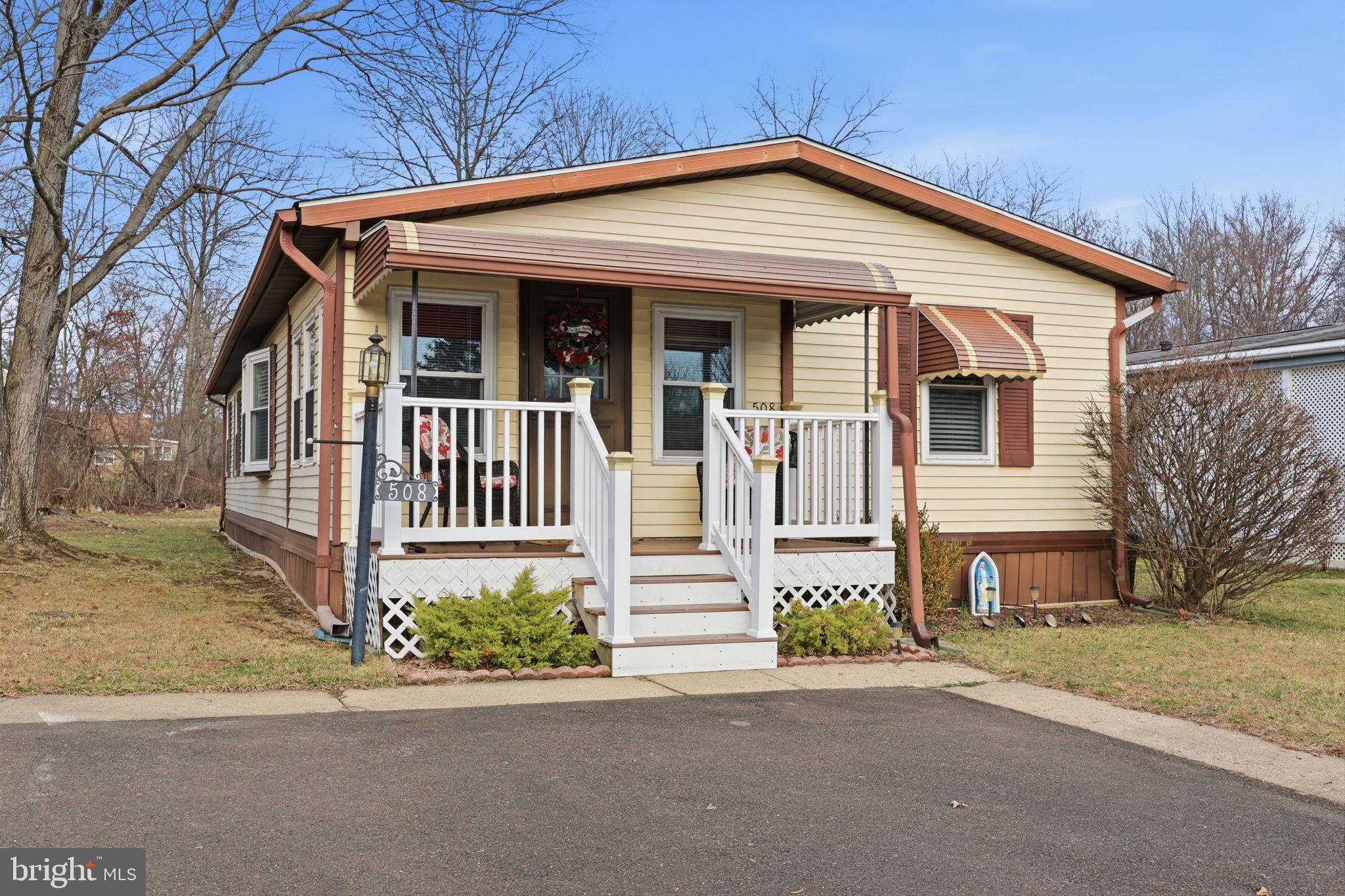 NESHAMINY FALLS - Residential
