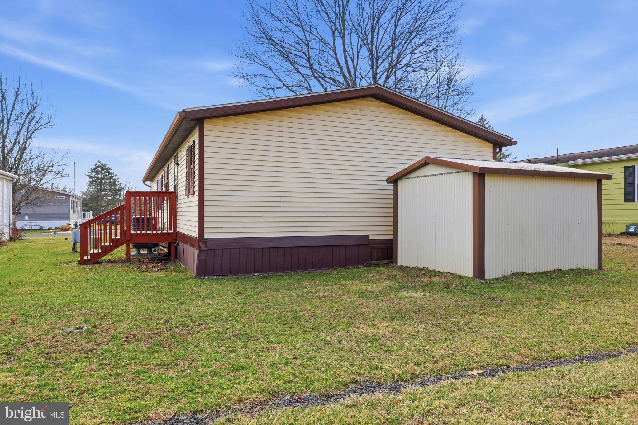 NESHAMINY FALLS - Residential