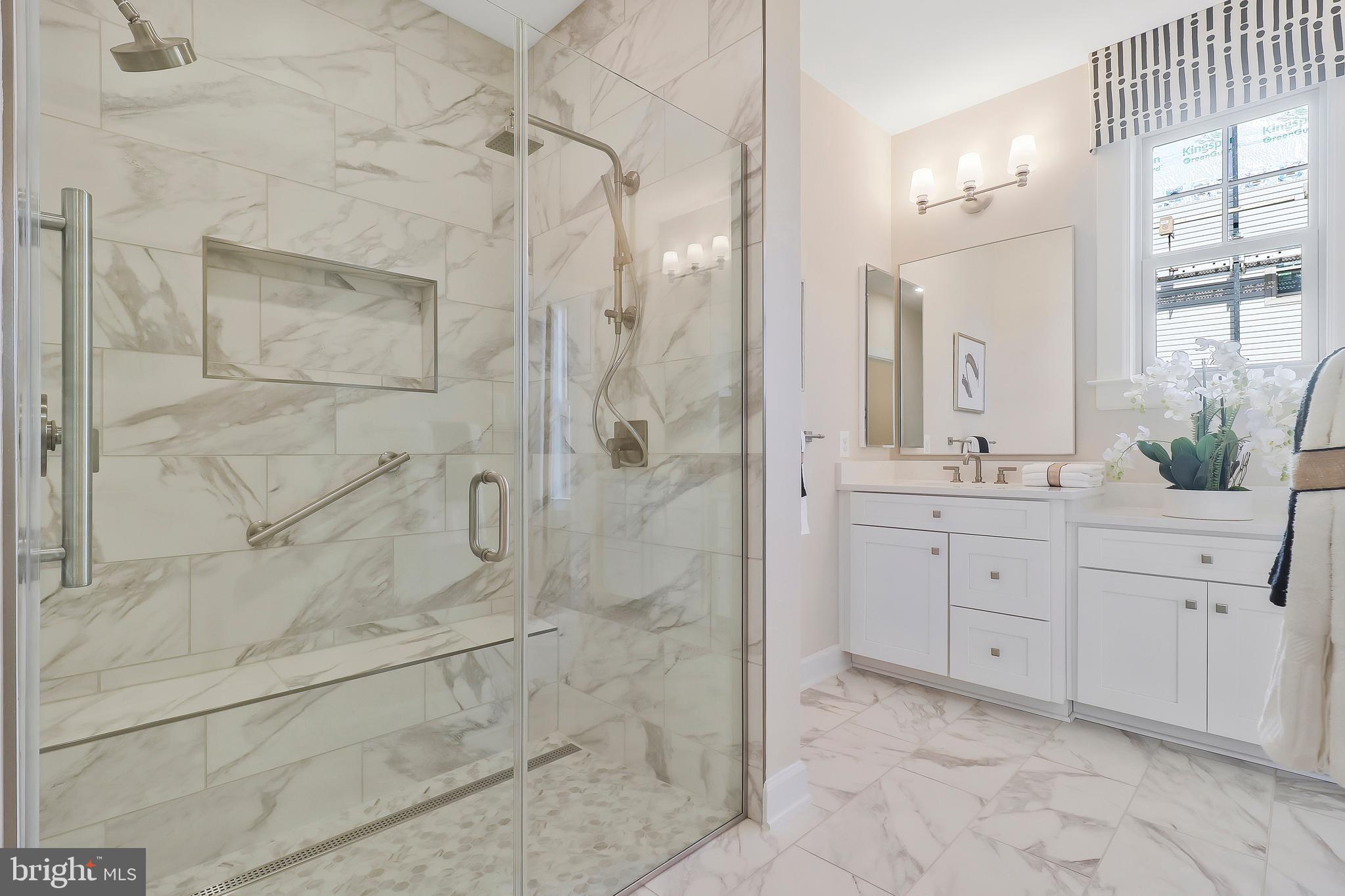 MAPLE HIGHLANDS - Residential