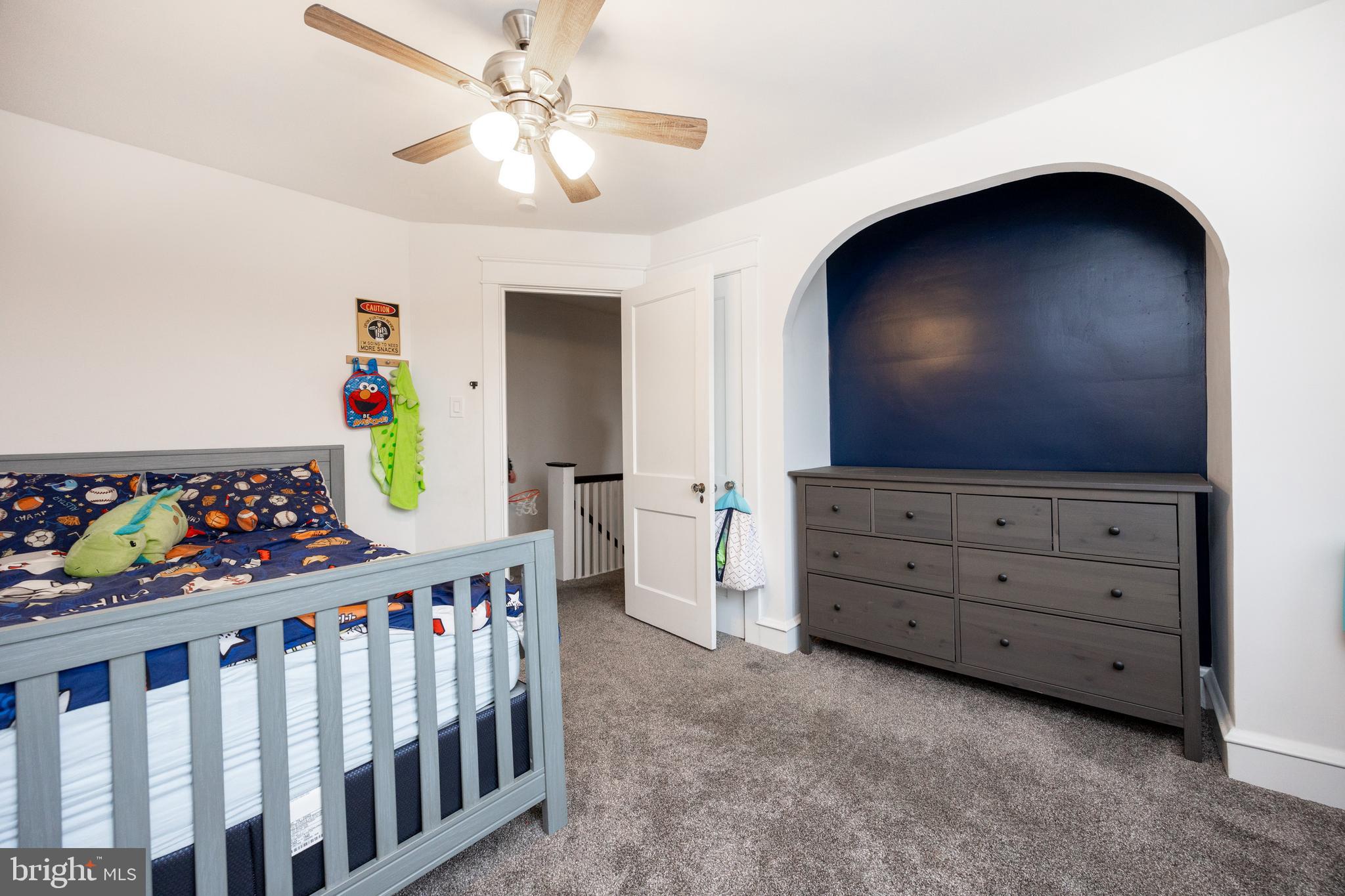 SPRINGFIELD KNOLL - Residential