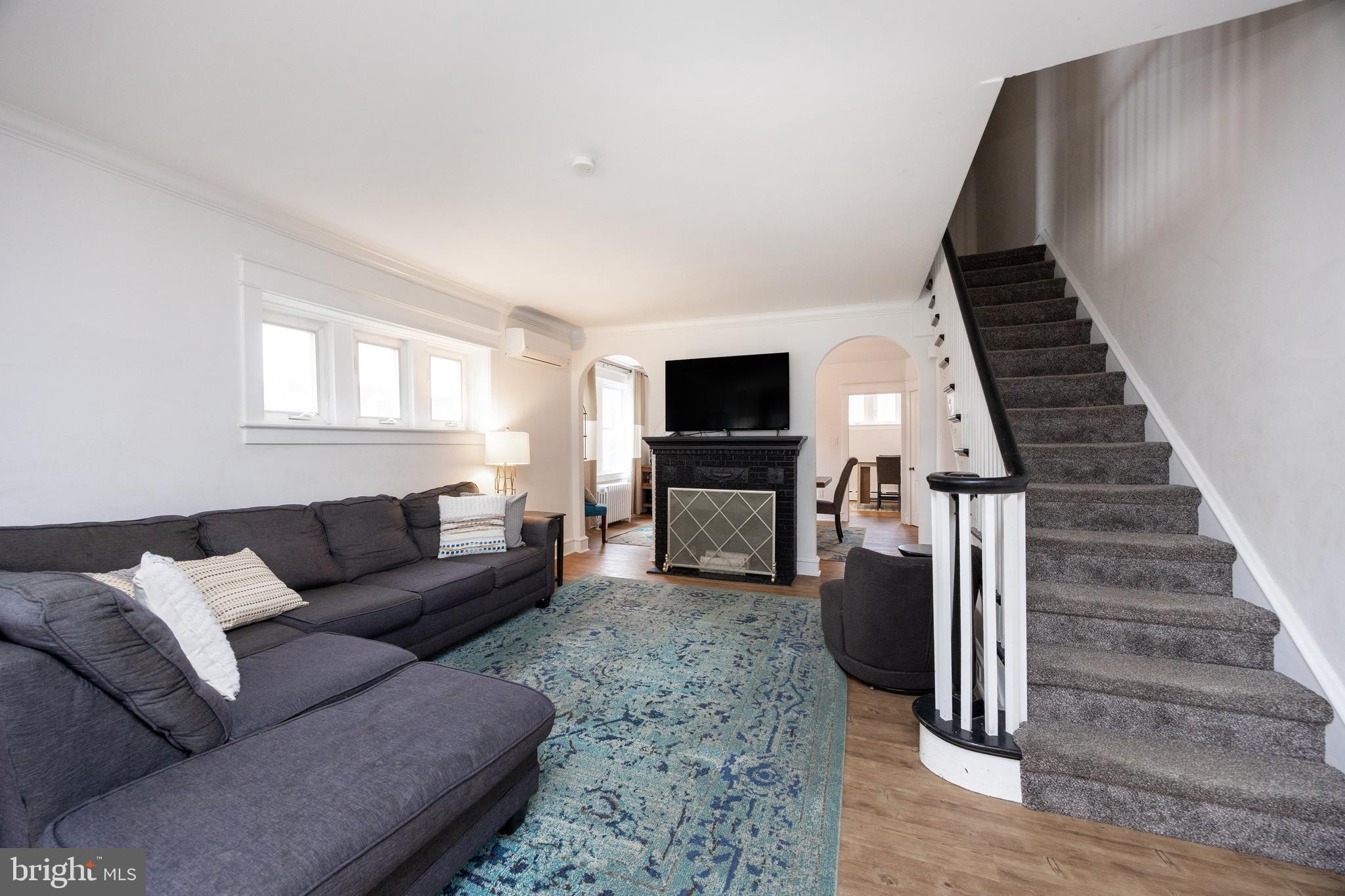 SPRINGFIELD KNOLL - Residential