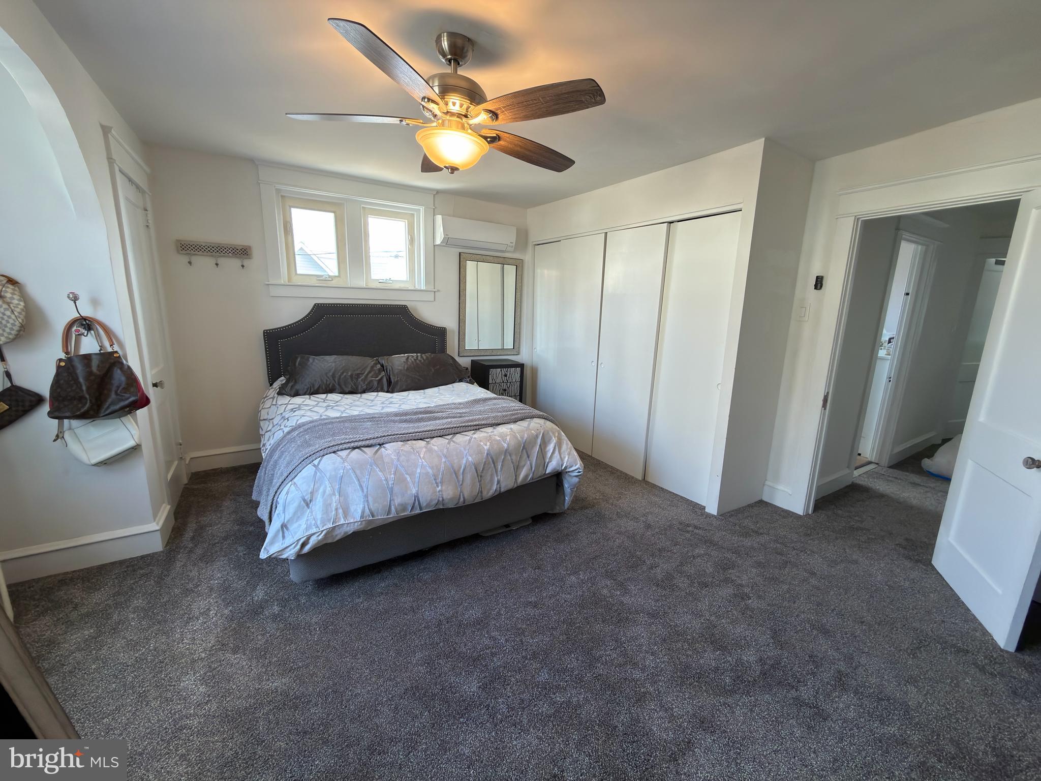 SPRINGFIELD KNOLL - Residential