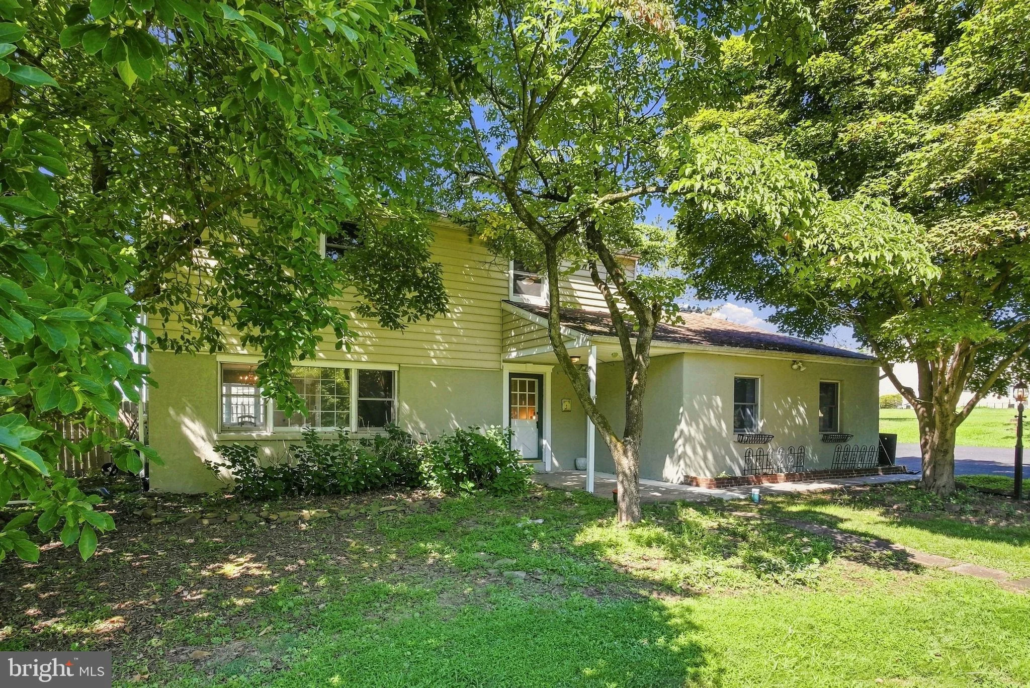 404 Hilltown Pike, Line Lexington, PA, 18932