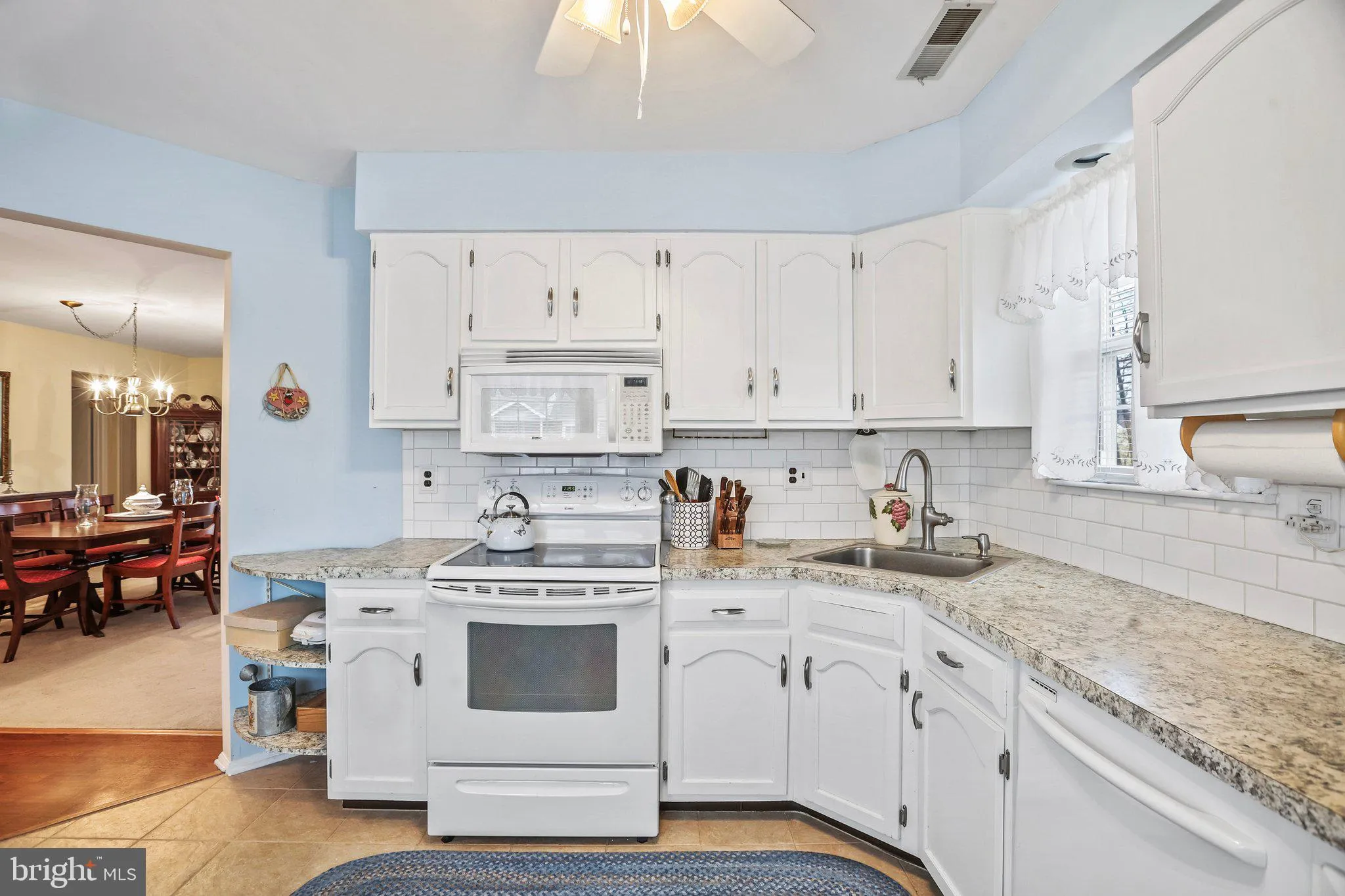 Deptford, New Jersey 08096, United States, 2 Bedrooms Bedrooms, ,2 BathroomsBathrooms,Residential,Pending,1606