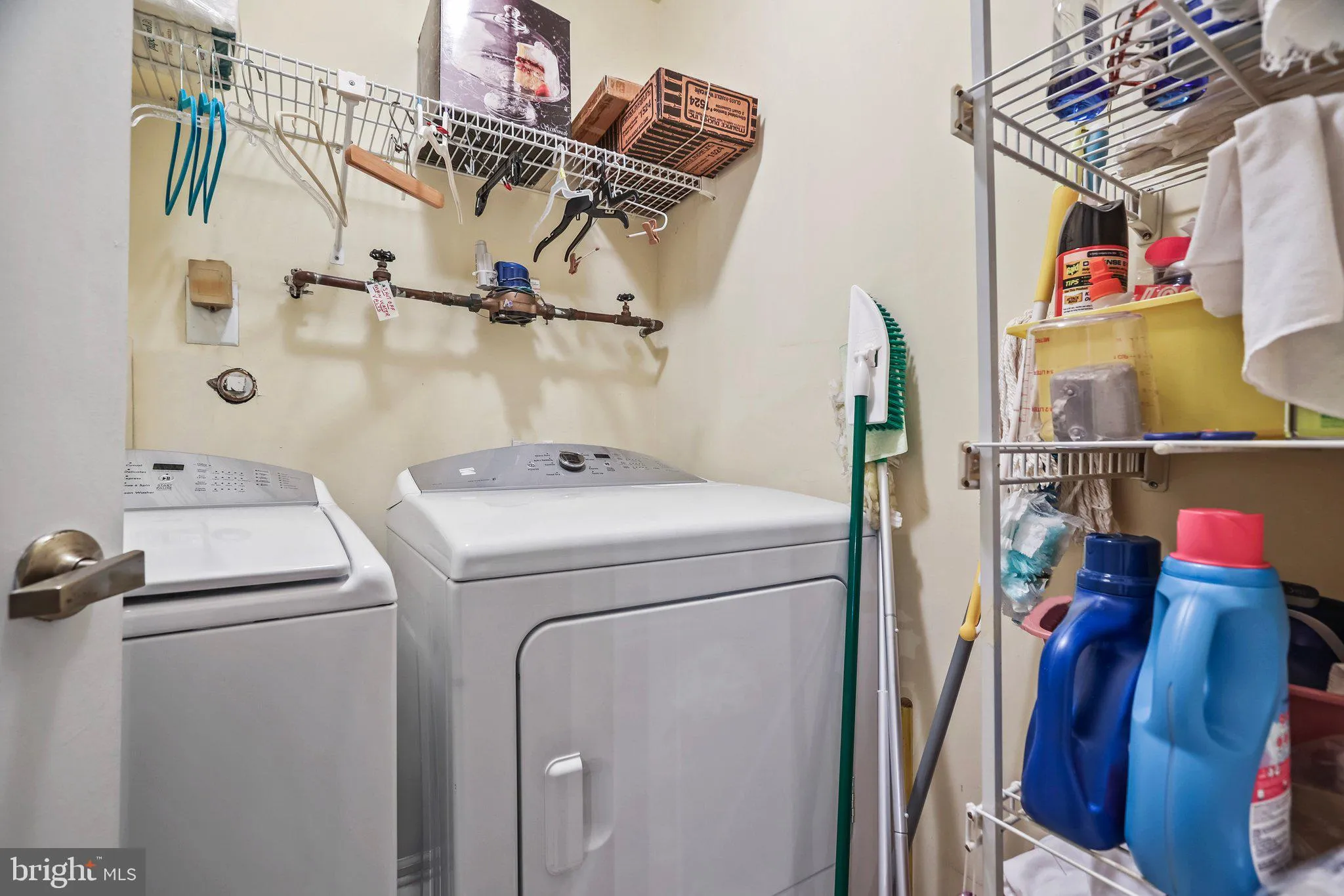 Deptford, New Jersey 08096, United States, 2 Bedrooms Bedrooms, ,2 BathroomsBathrooms,Residential,Pending,1606