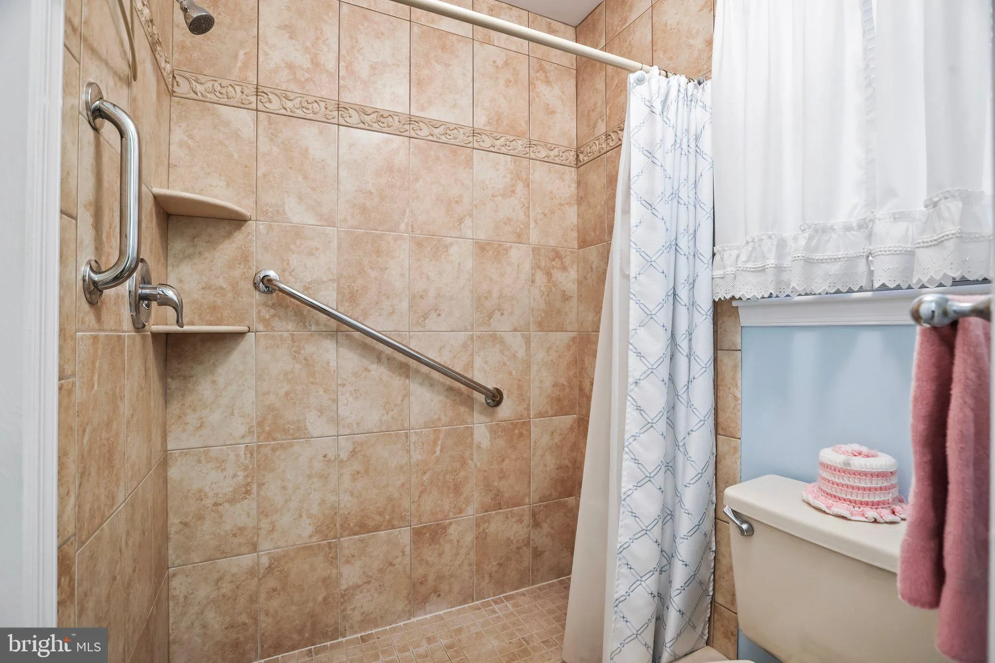 Deptford, New Jersey 08096, United States, 2 Bedrooms Bedrooms, ,2 BathroomsBathrooms,Residential,Pending,1606