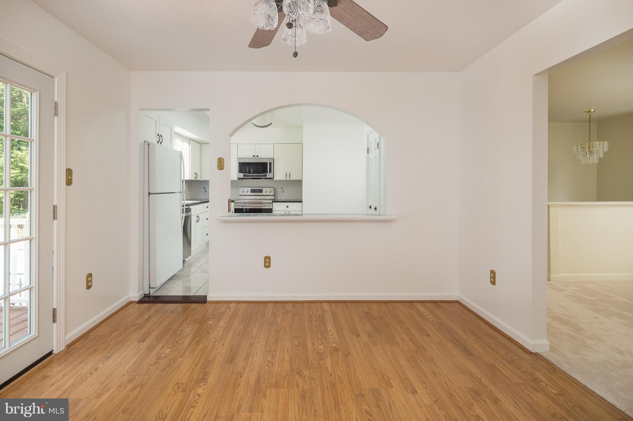 KNOLLWOOD ESTATES - Residential