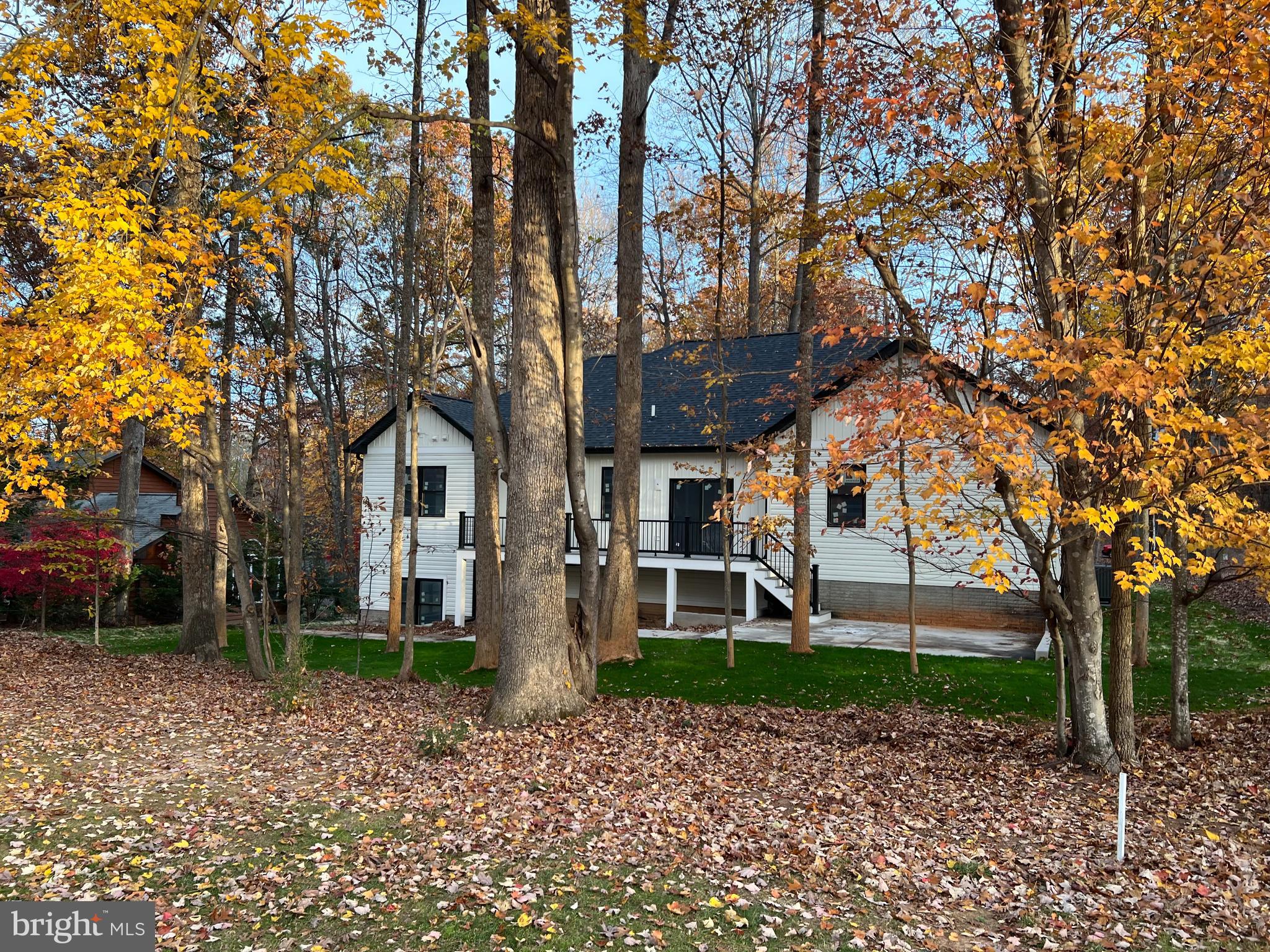 LOCUST GROVE - Residential