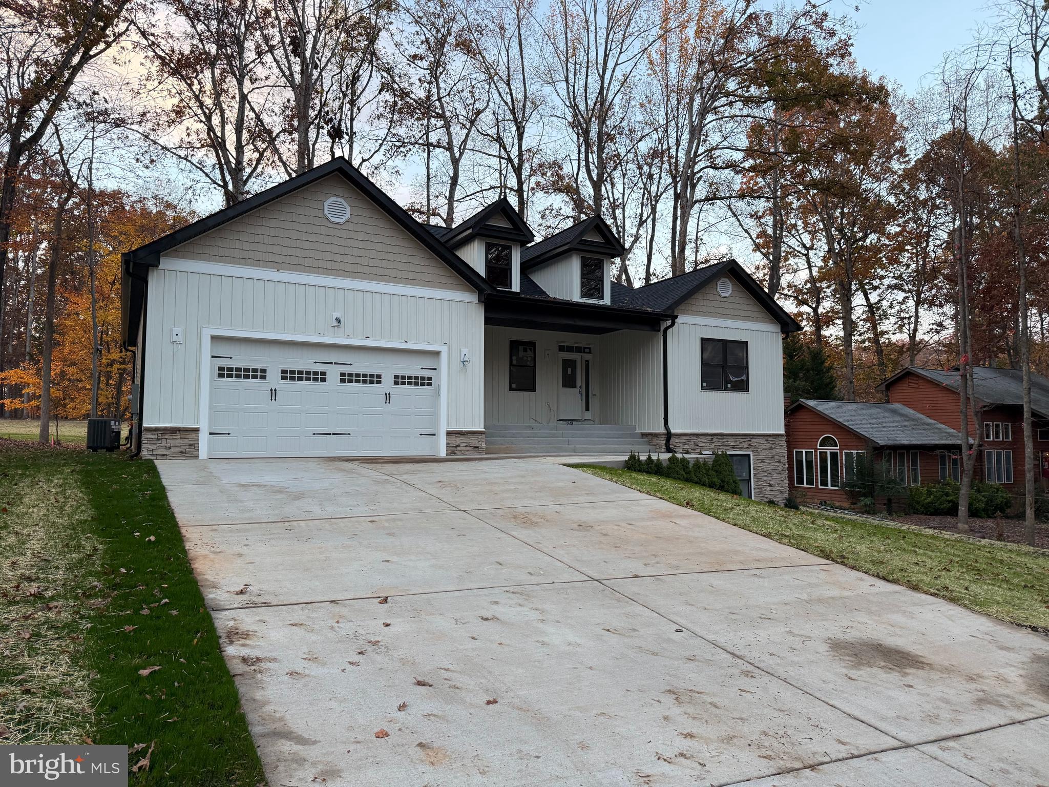 LOCUST GROVE - Residential