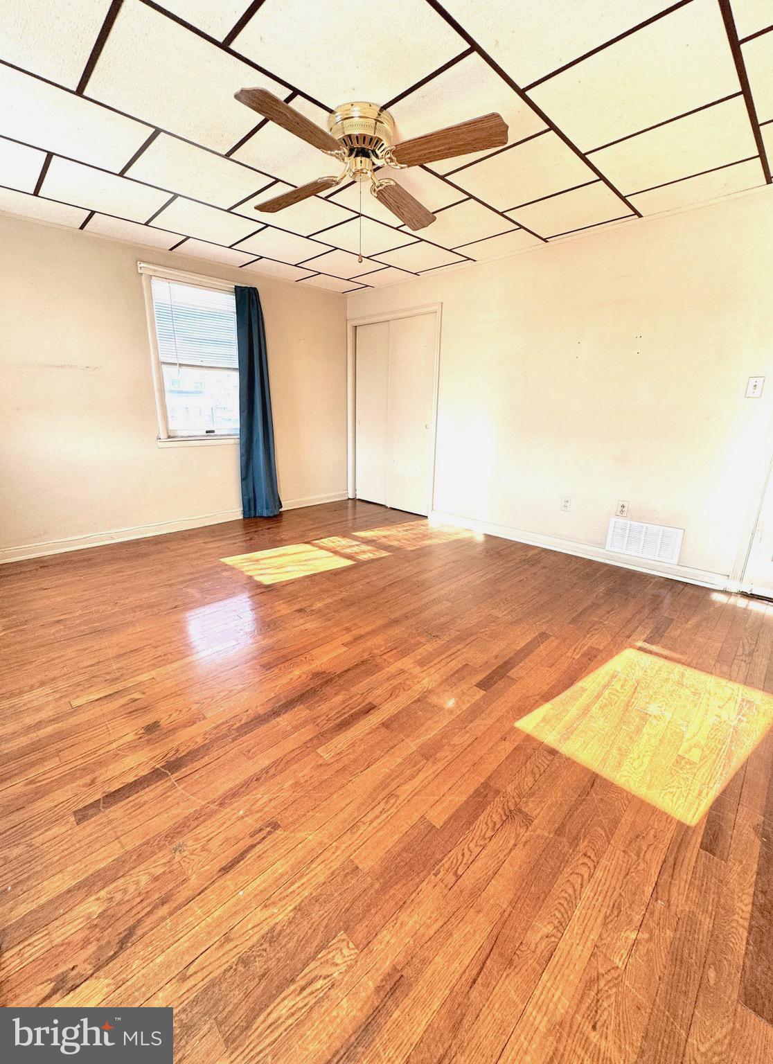 EASTFIELD - Residential