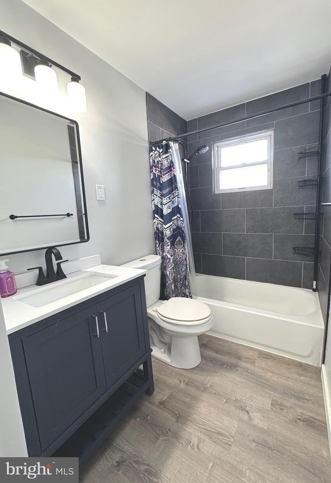 EASTFIELD - Residential