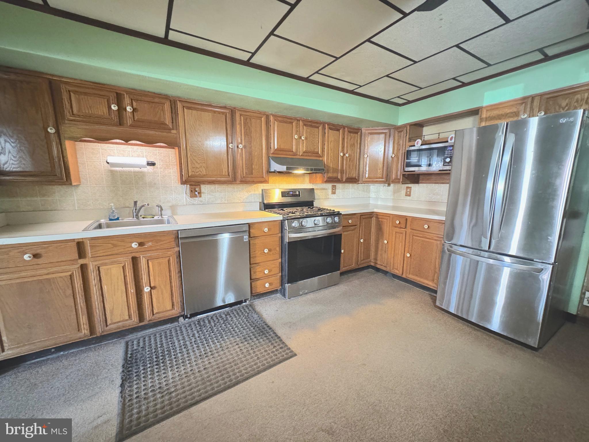 EASTFIELD - Residential