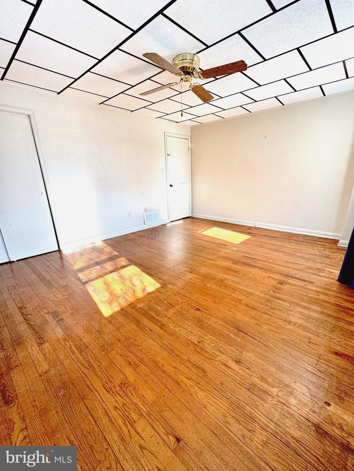 EASTFIELD - Residential