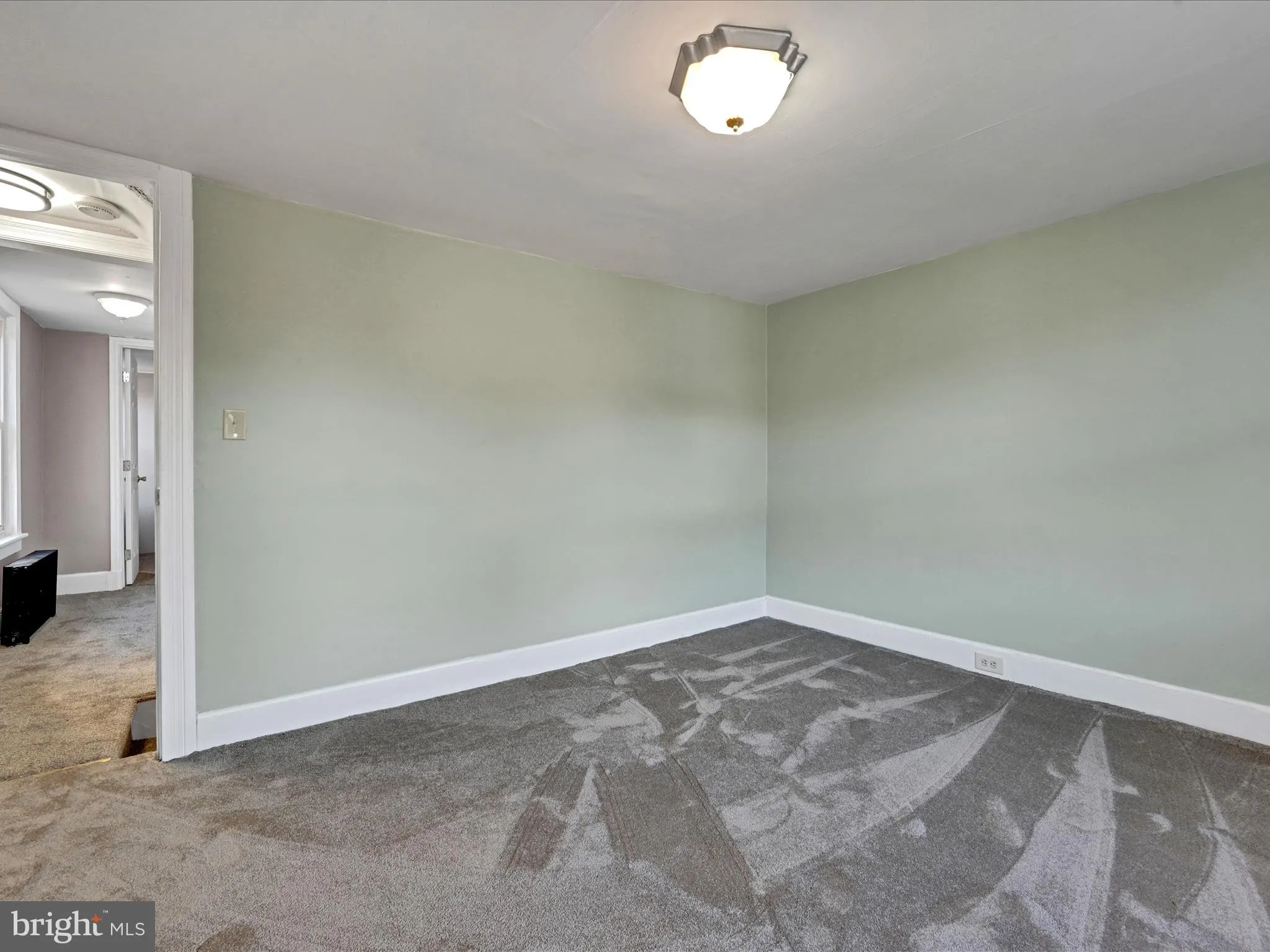 Saint Clair, Pennsylvania 17970, United States, 2 Bedrooms Bedrooms, ,1 BathroomBathrooms,Residential,Pending,205047