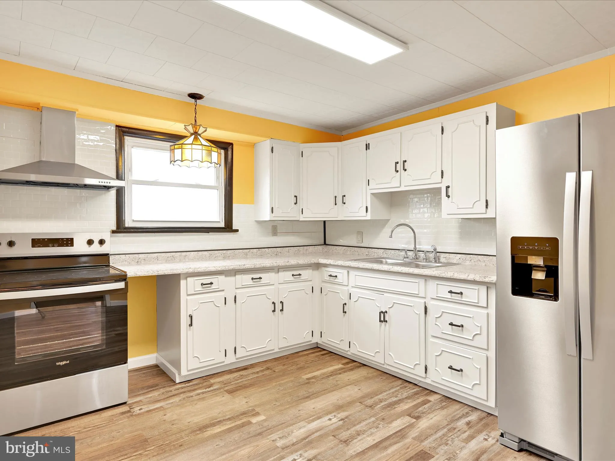 Saint Clair, Pennsylvania 17970, United States, 2 Bedrooms Bedrooms, ,1 BathroomBathrooms,Residential,Pending,205047