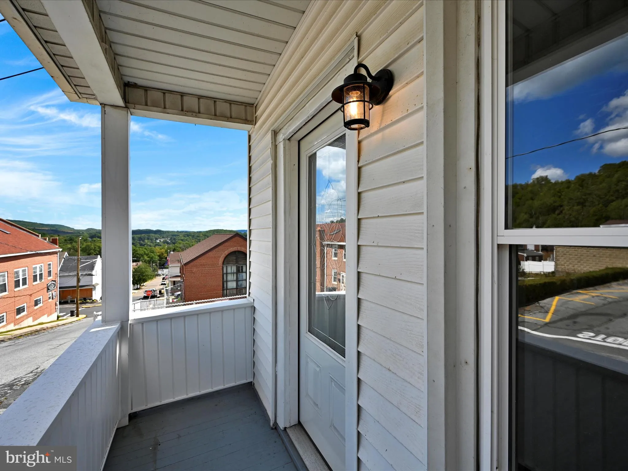 Saint Clair, Pennsylvania 17970, United States, 2 Bedrooms Bedrooms, ,1 BathroomBathrooms,Residential,Pending,205047