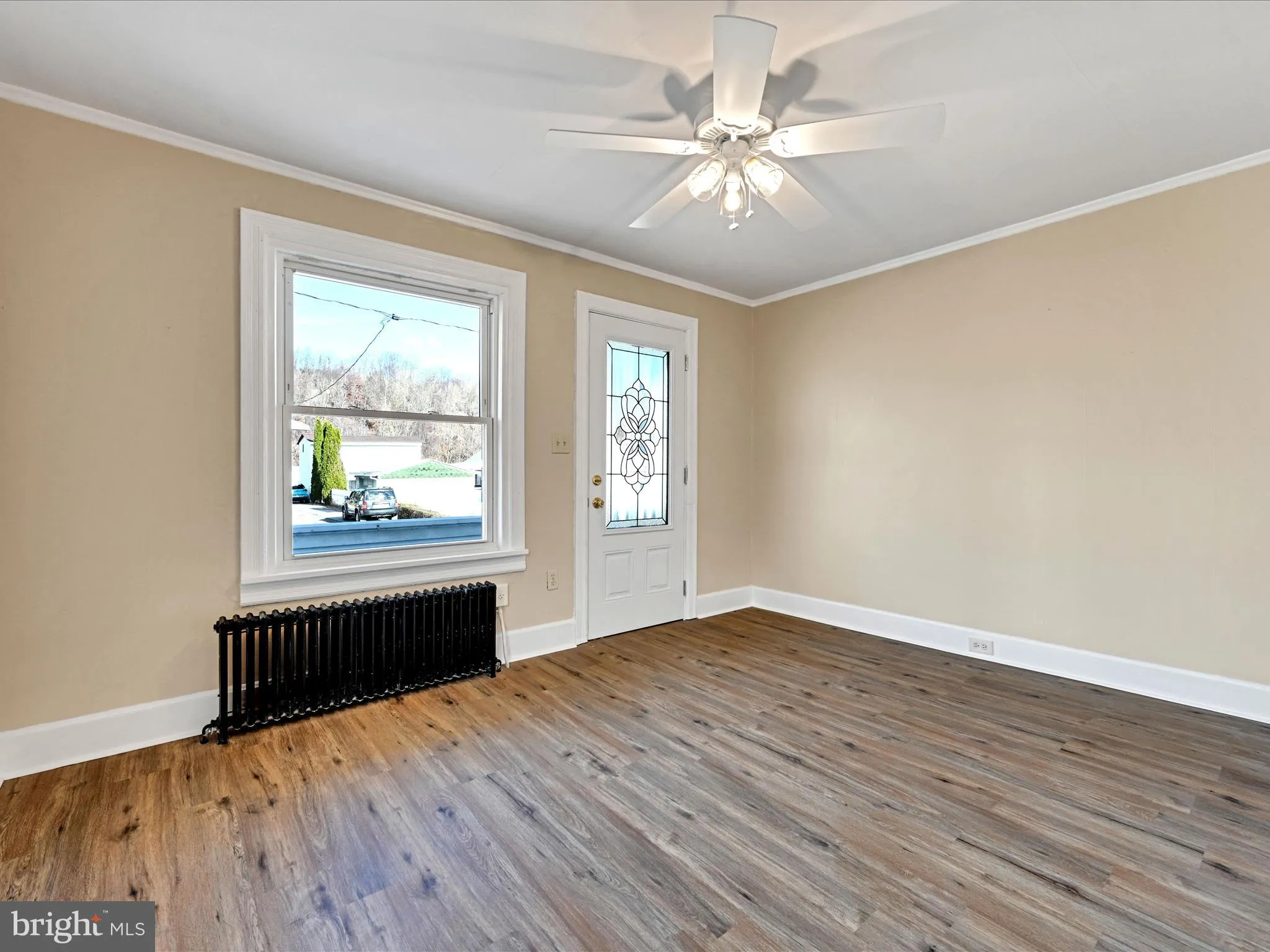 Saint Clair, Pennsylvania 17970, United States, 2 Bedrooms Bedrooms, ,1 BathroomBathrooms,Residential,Pending,205047