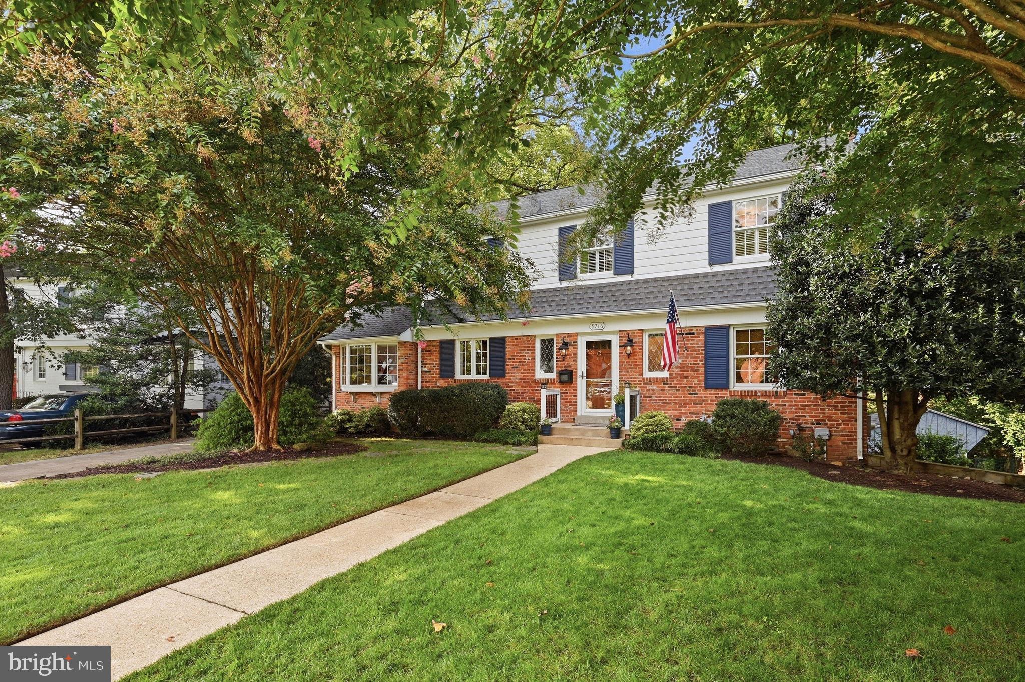 9716 CARRIAGE ROAD