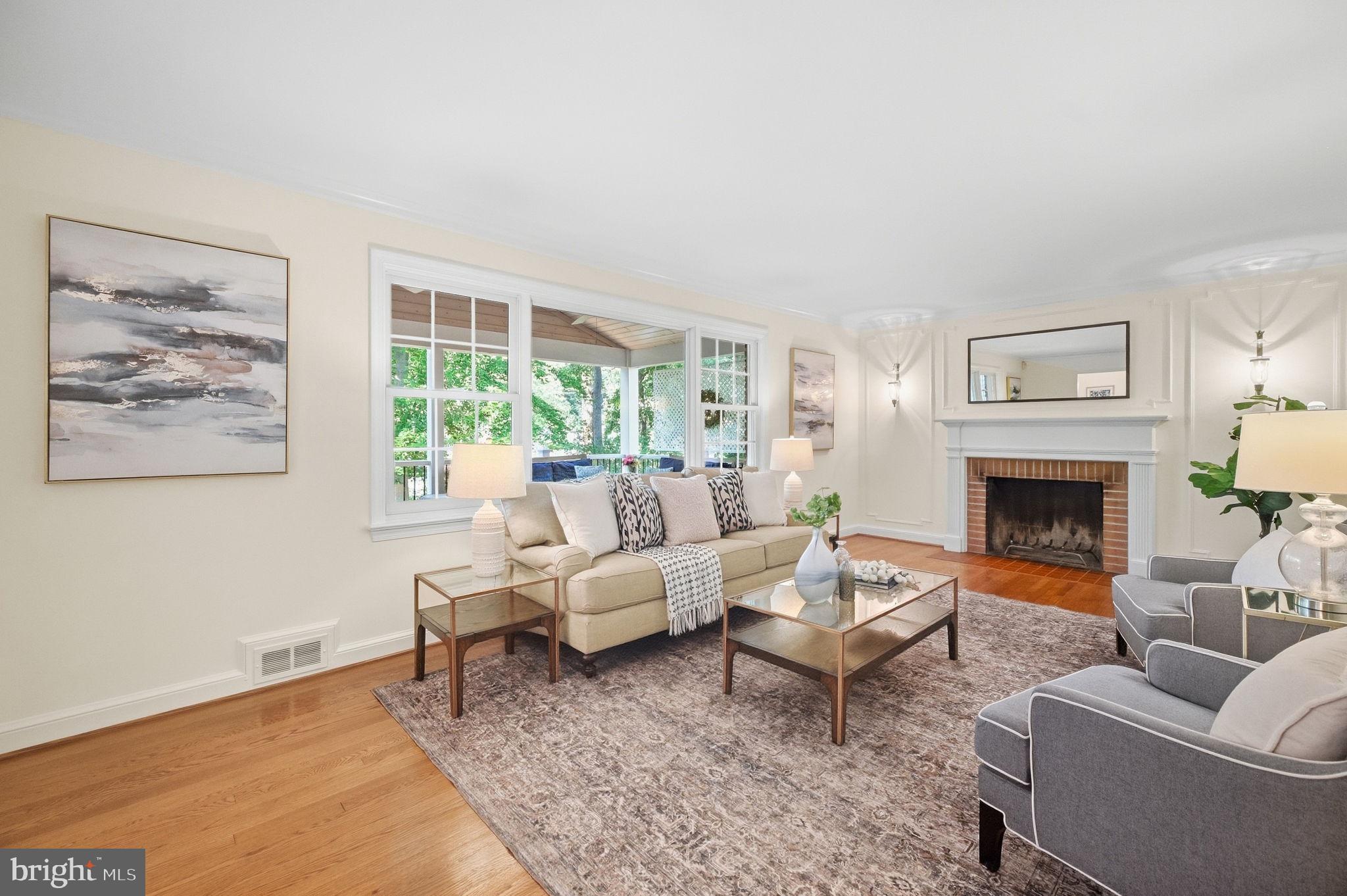 9716 CARRIAGE ROAD