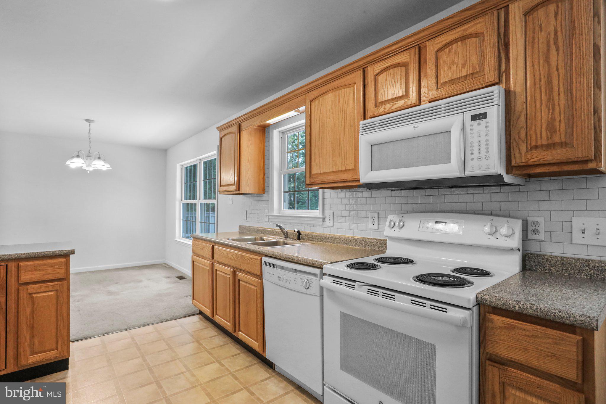 CHESTNUT GROVE - Residential