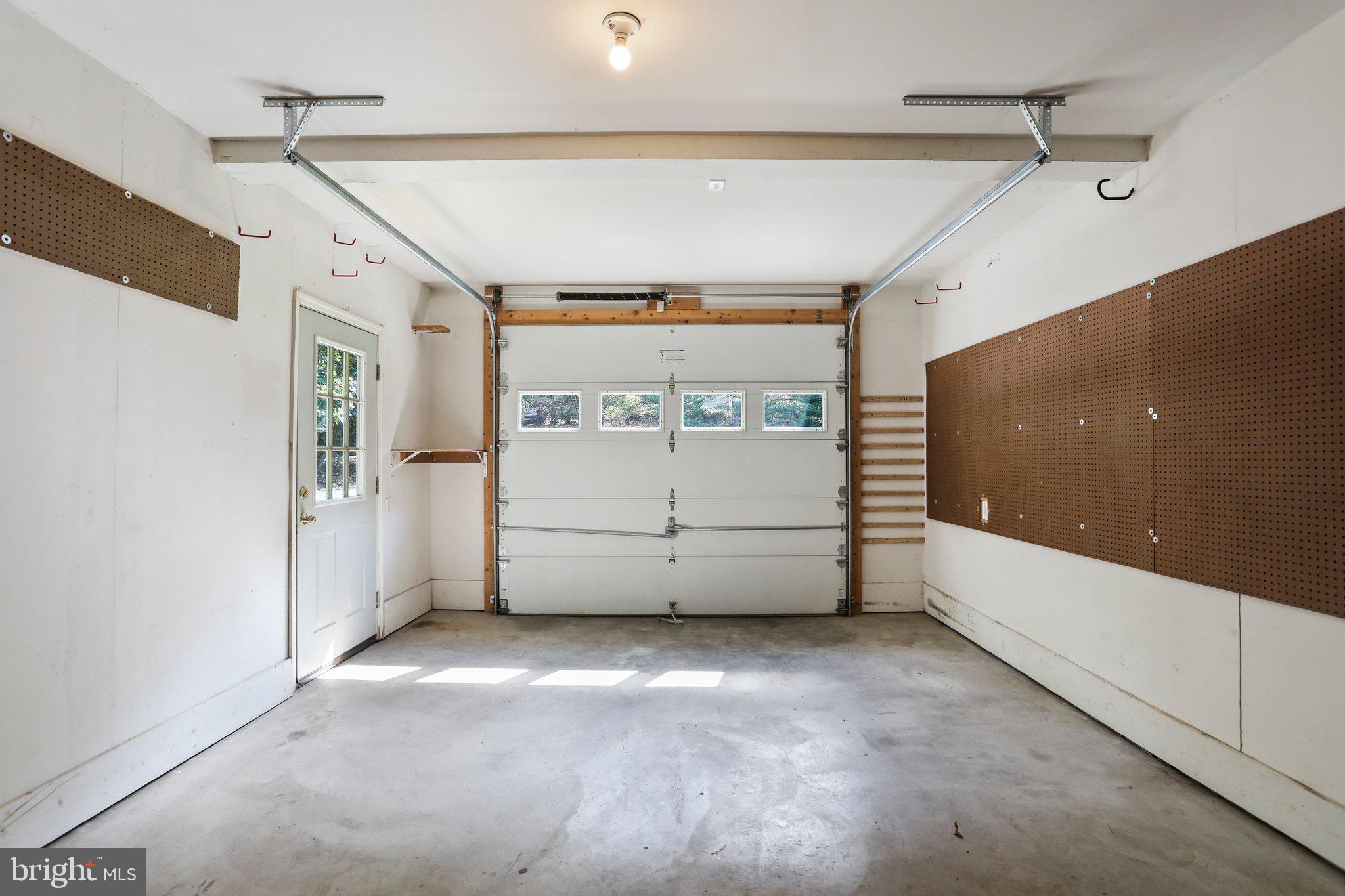 CHESTNUT GROVE - Residential