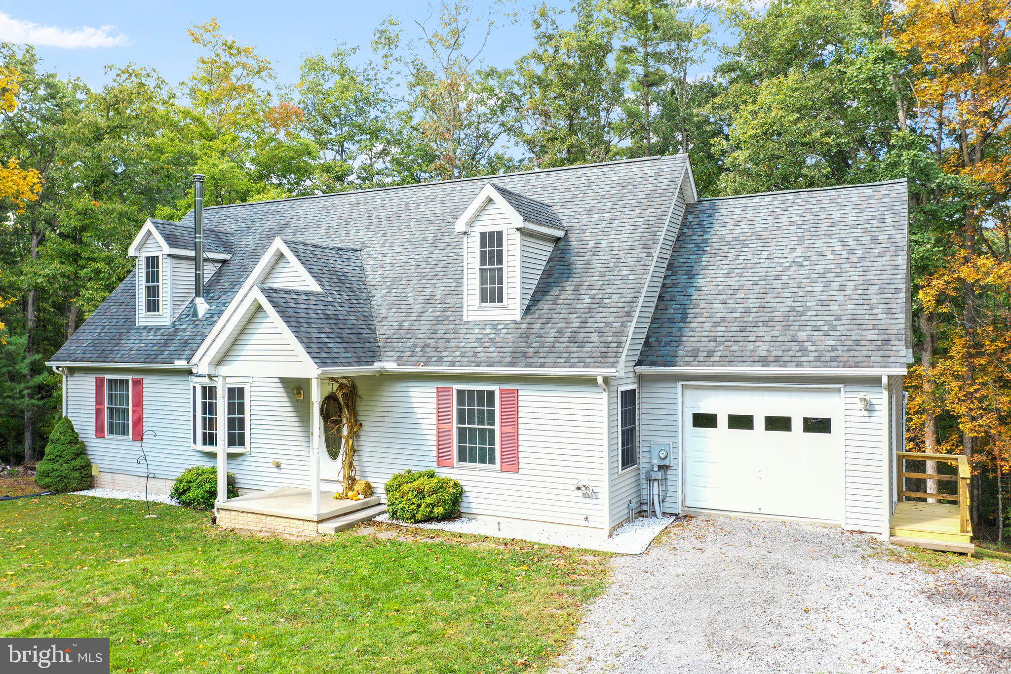 CHESTNUT GROVE - Residential