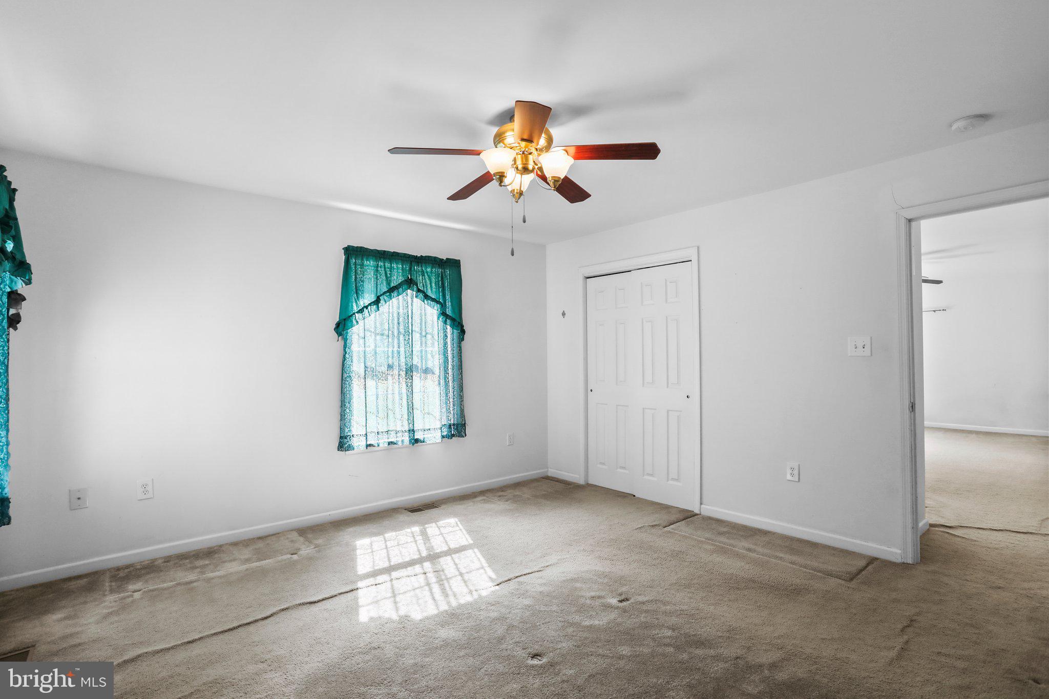 CHESTNUT GROVE - Residential