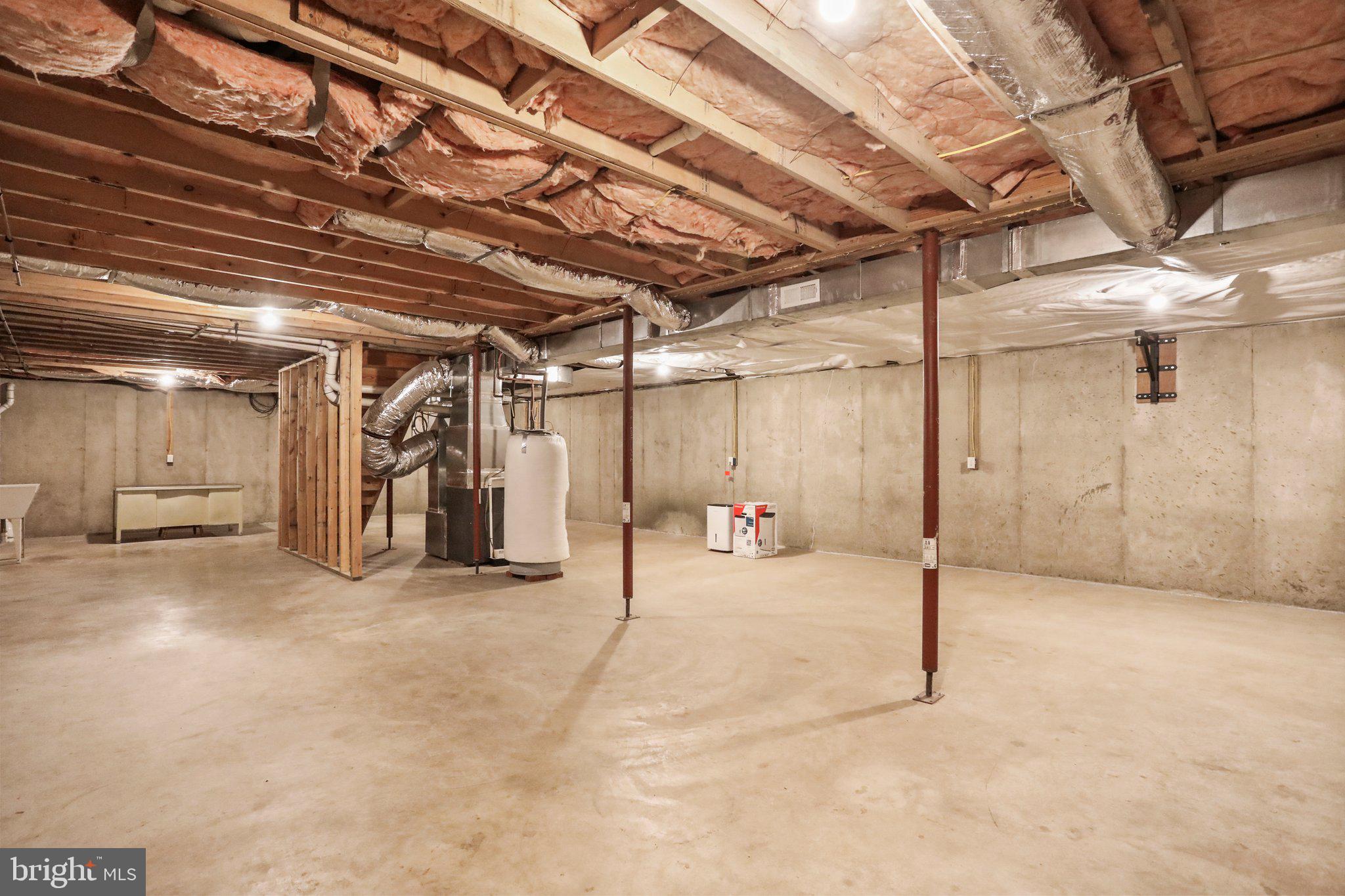 CHESTNUT GROVE - Residential