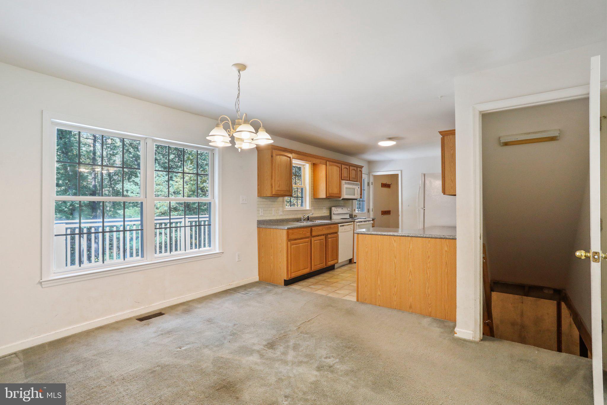 CHESTNUT GROVE - Residential