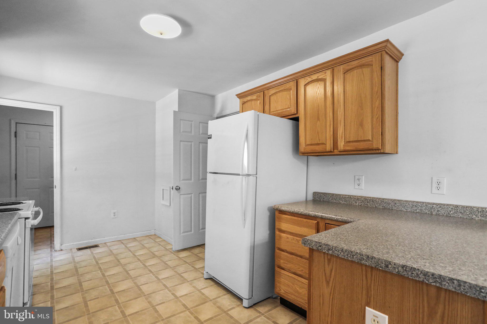 CHESTNUT GROVE - Residential