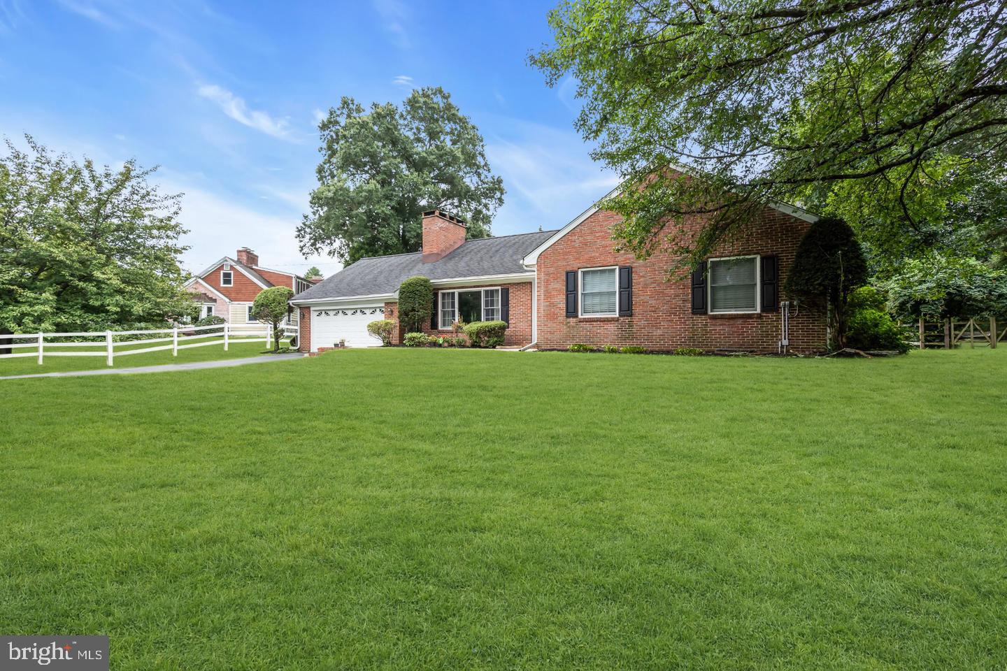 402 WASHINGTON CROSSING PENNINGTON ROAD