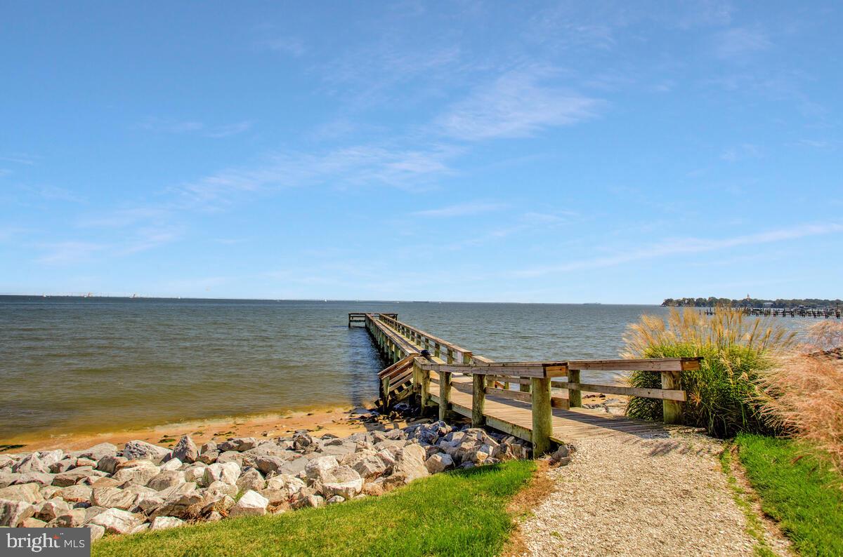 CHESAPEAKE HARBOUR - Residential