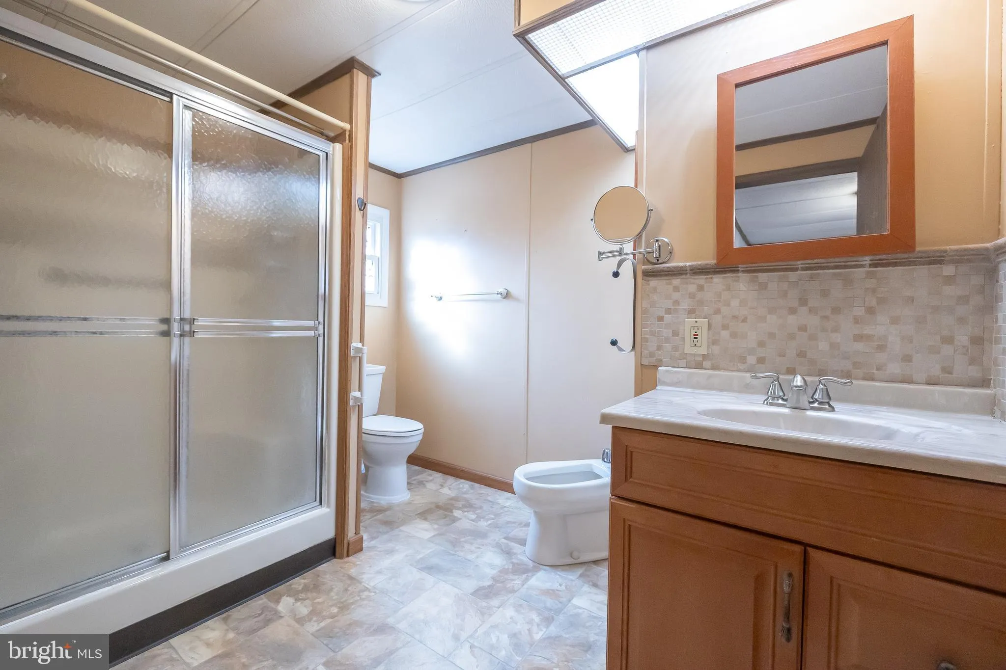 Buena, New Jersey 08310, United States, 2 Bedrooms Bedrooms, ,2 BathroomsBathrooms,Residential,Contingent,76601