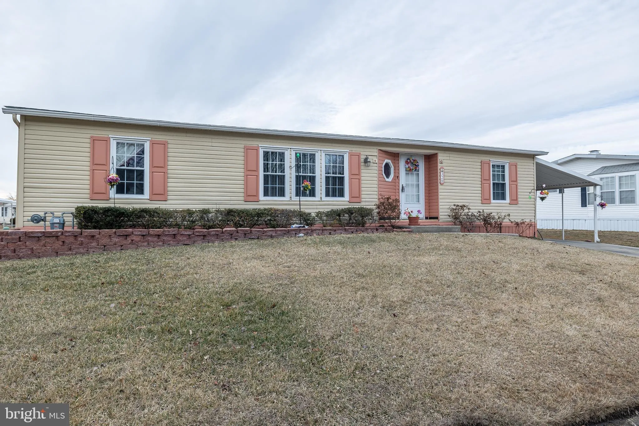 Buena, New Jersey 08310, United States, 2 Bedrooms Bedrooms, ,2 BathroomsBathrooms,Residential,Contingent,76601