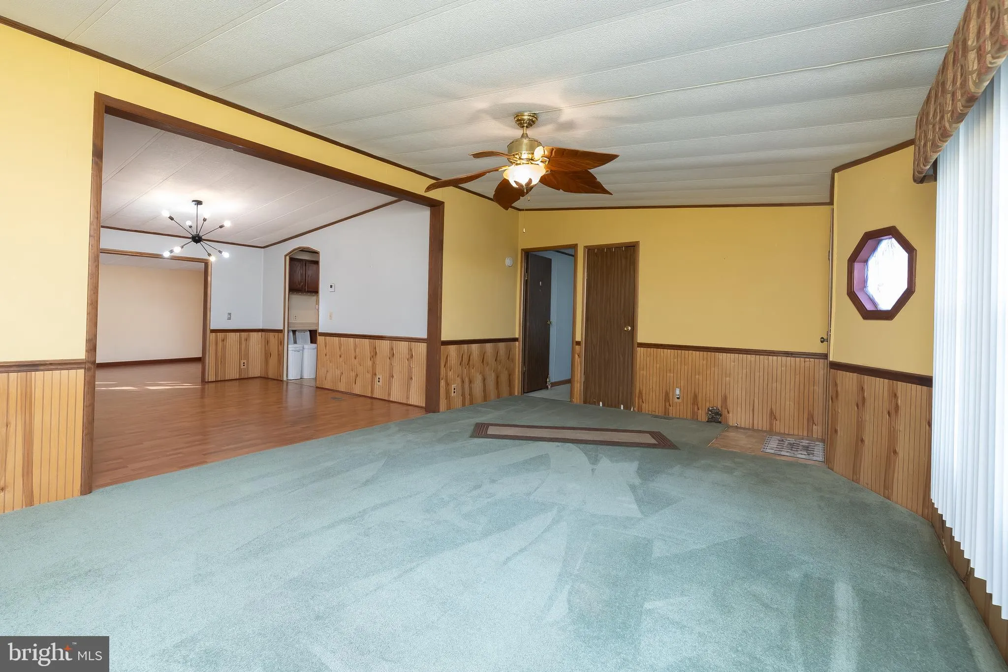 Buena, New Jersey 08310, United States, 2 Bedrooms Bedrooms, ,2 BathroomsBathrooms,Residential,Contingent,76601