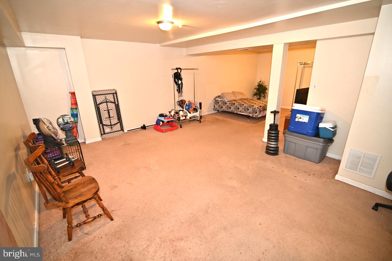 PRESIDENTIAL HEIGHTS - Residential