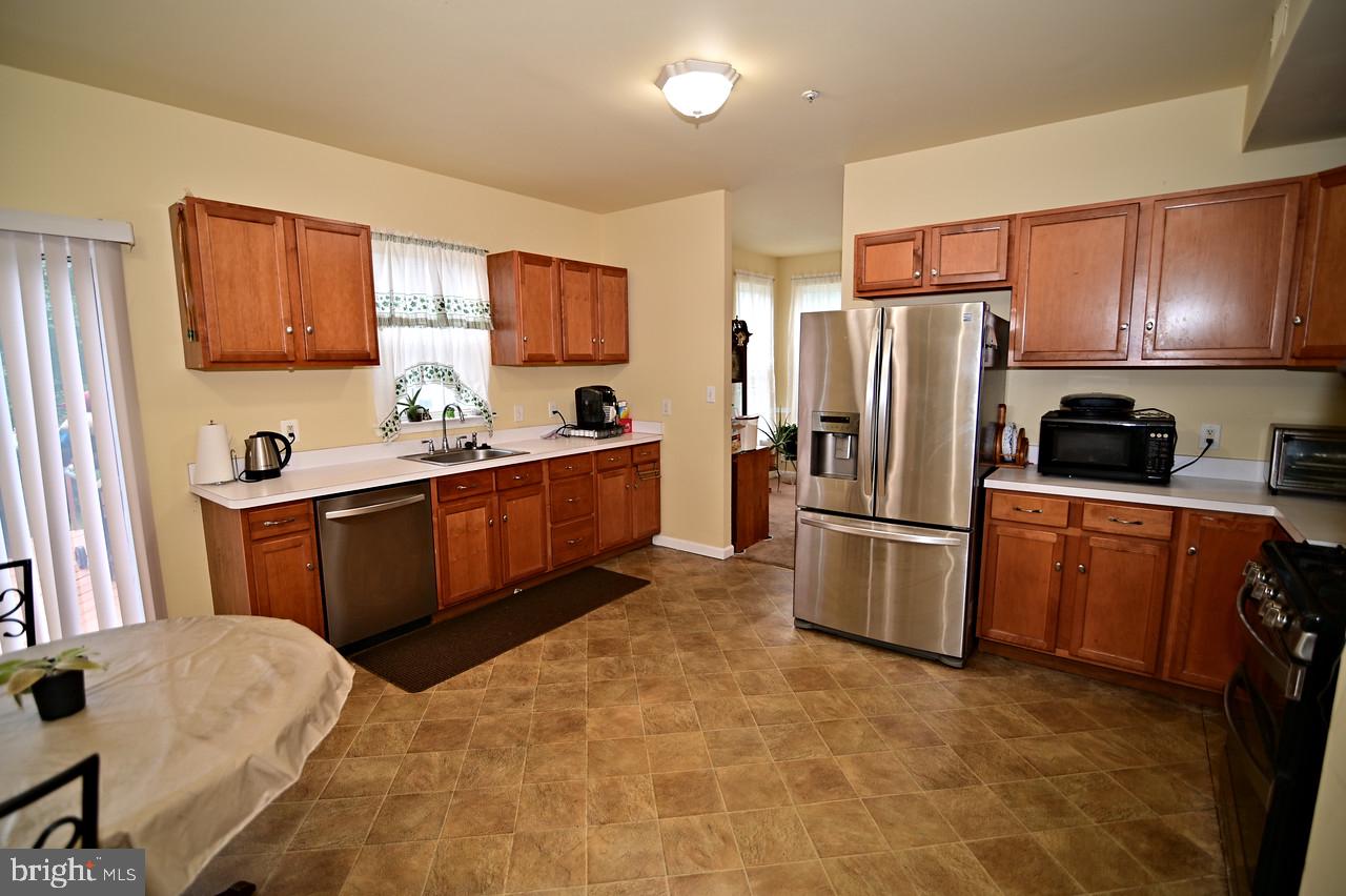 PRESIDENTIAL HEIGHTS - Residential