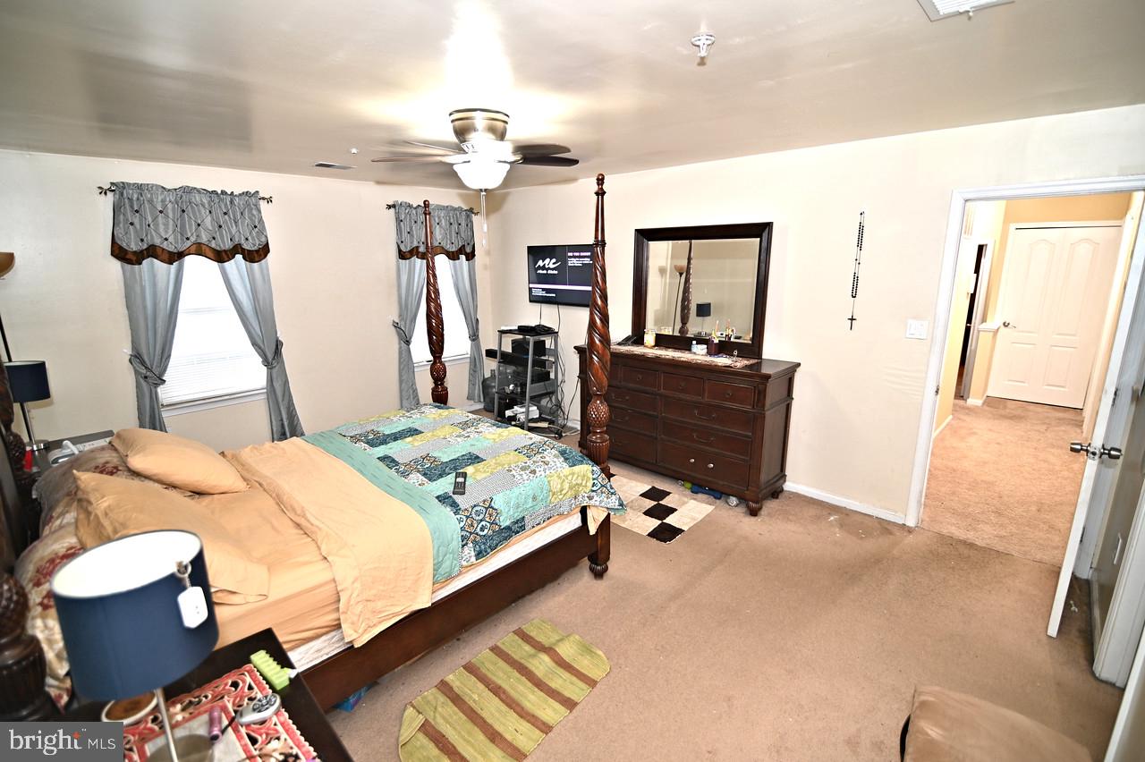 PRESIDENTIAL HEIGHTS - Residential