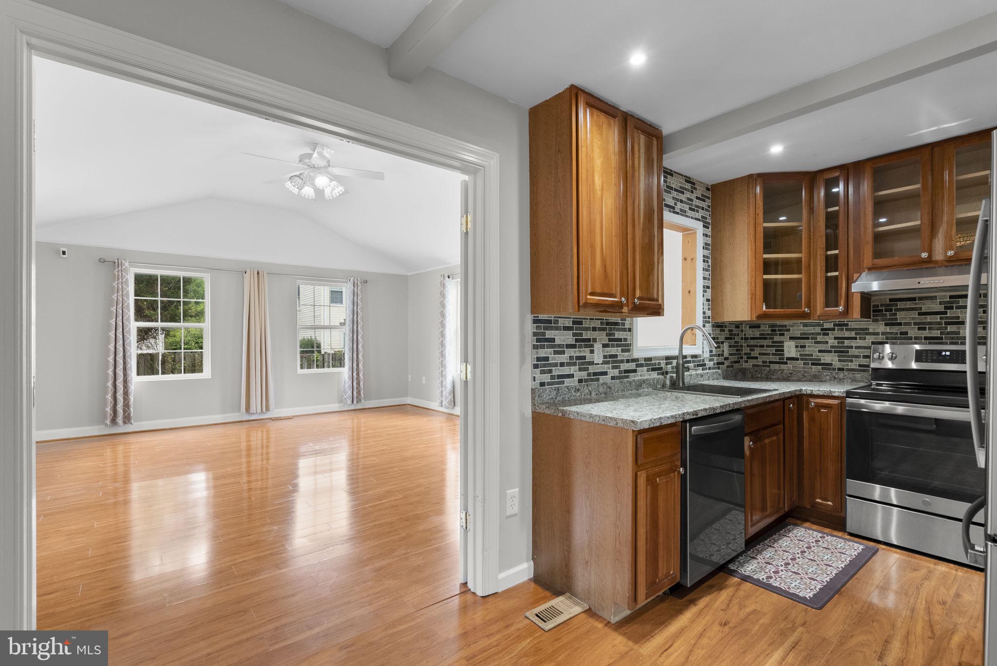 POTOMAC RIDGE - Residential