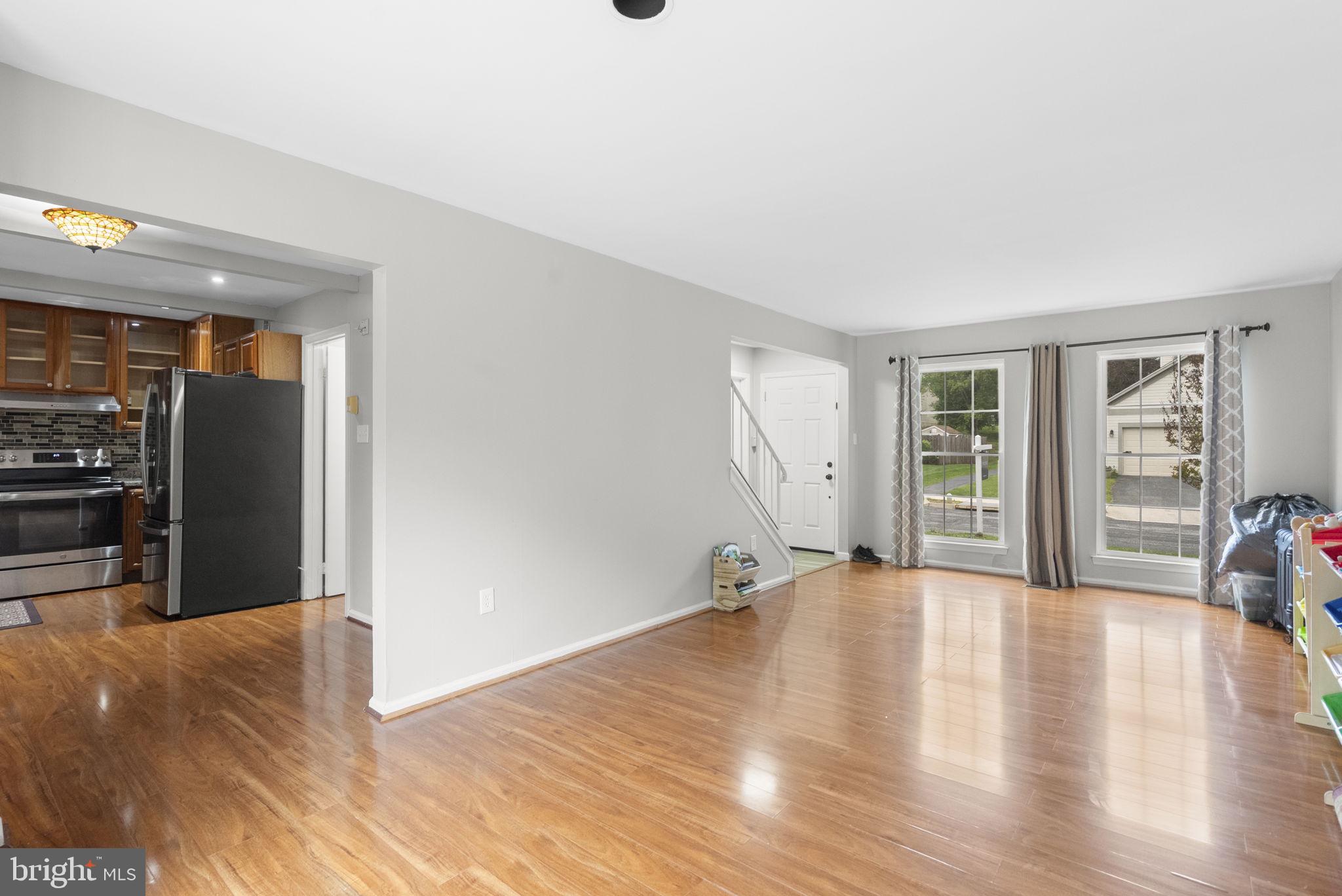 POTOMAC RIDGE - Residential