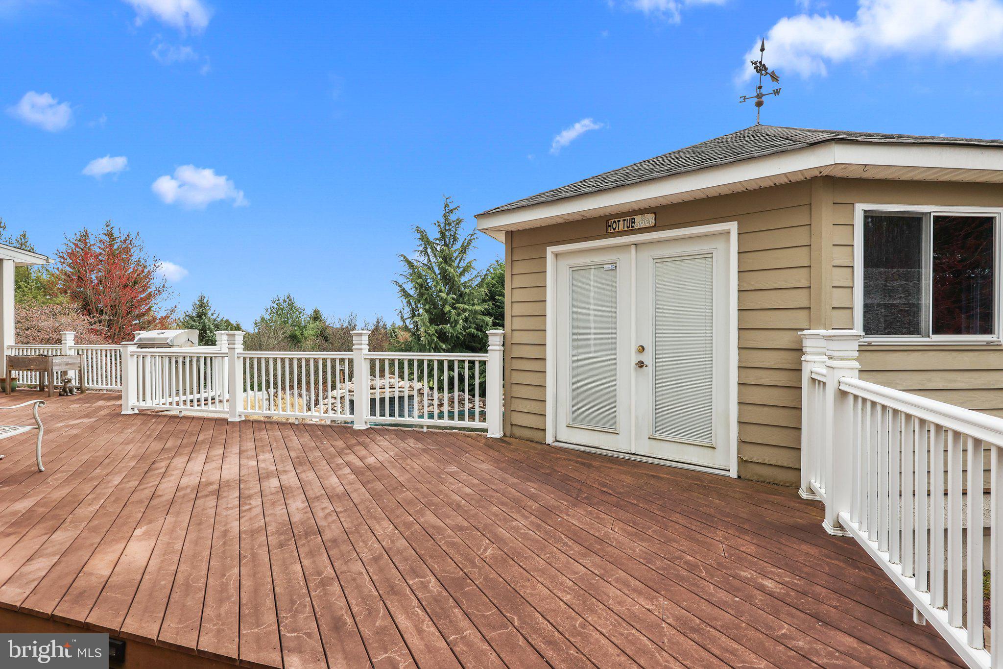 RESERVE AT NEWTOWN - Residential